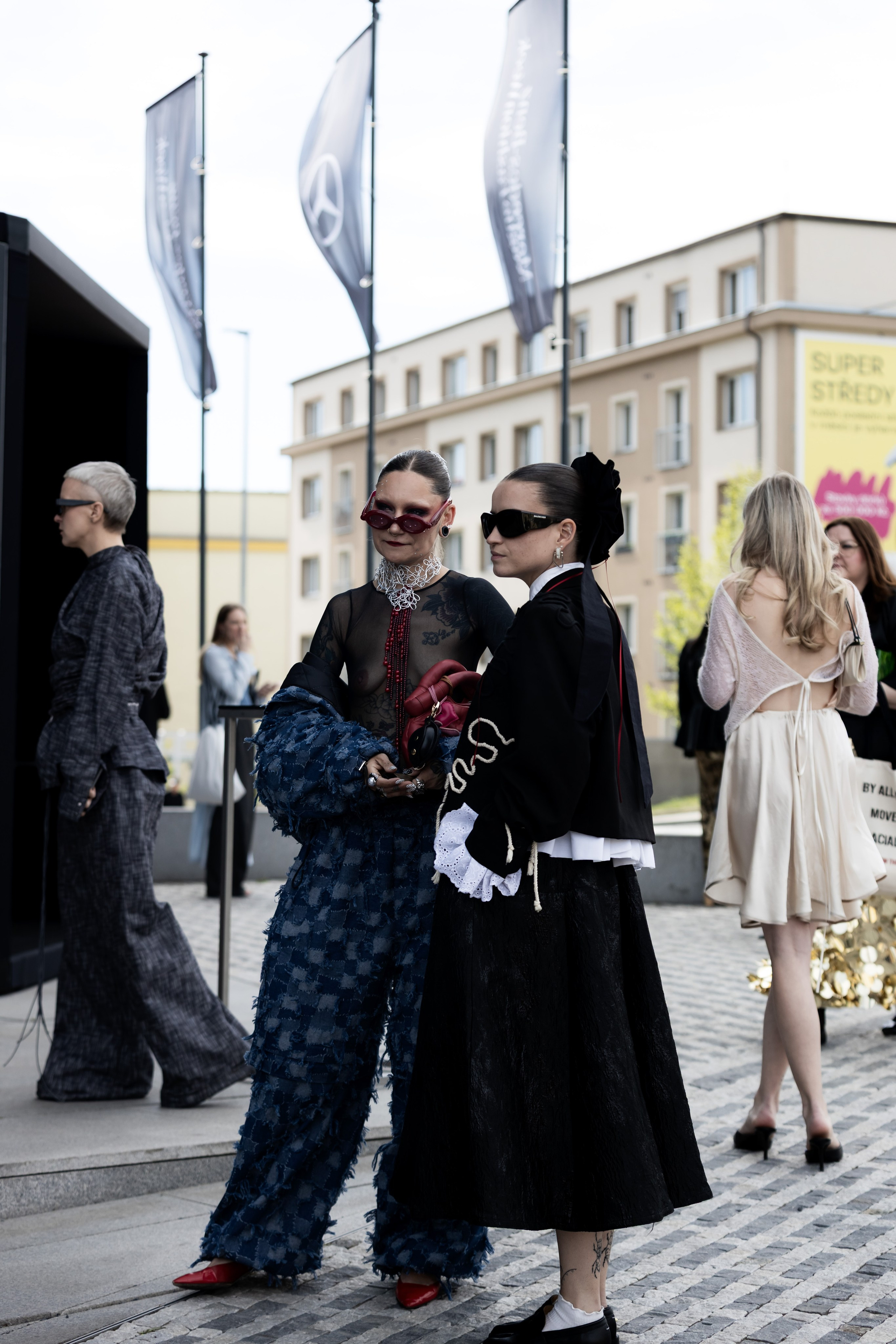Mercedes-Benz Prague Fashion Week 2026 | Street-style. Photographer in Prague Alexander Pivovarov