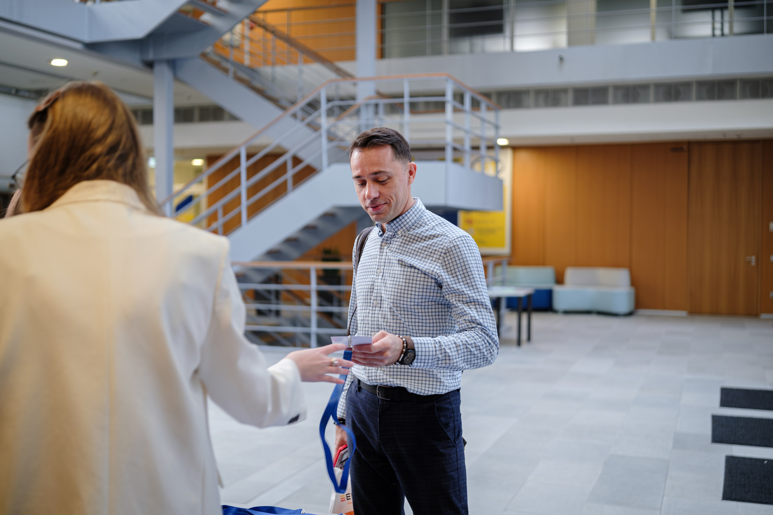 METRO. Репортажный и портретный фотограф в Москве Илья Спиридонов