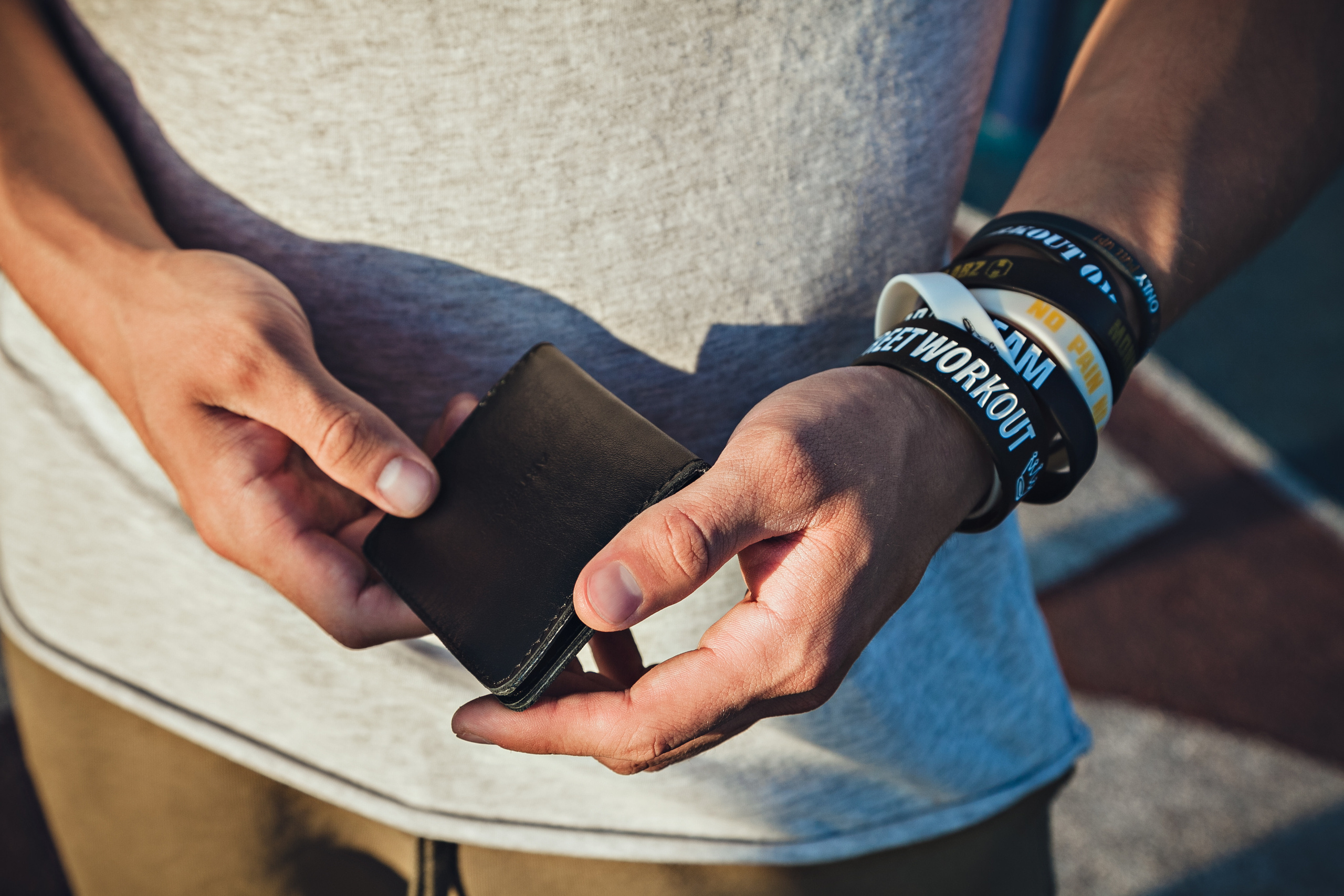 ARTEFACT — аксессуары из натуральной кожи ручной работы. Юлия Падина предметный и фуд-фотограф, Омск