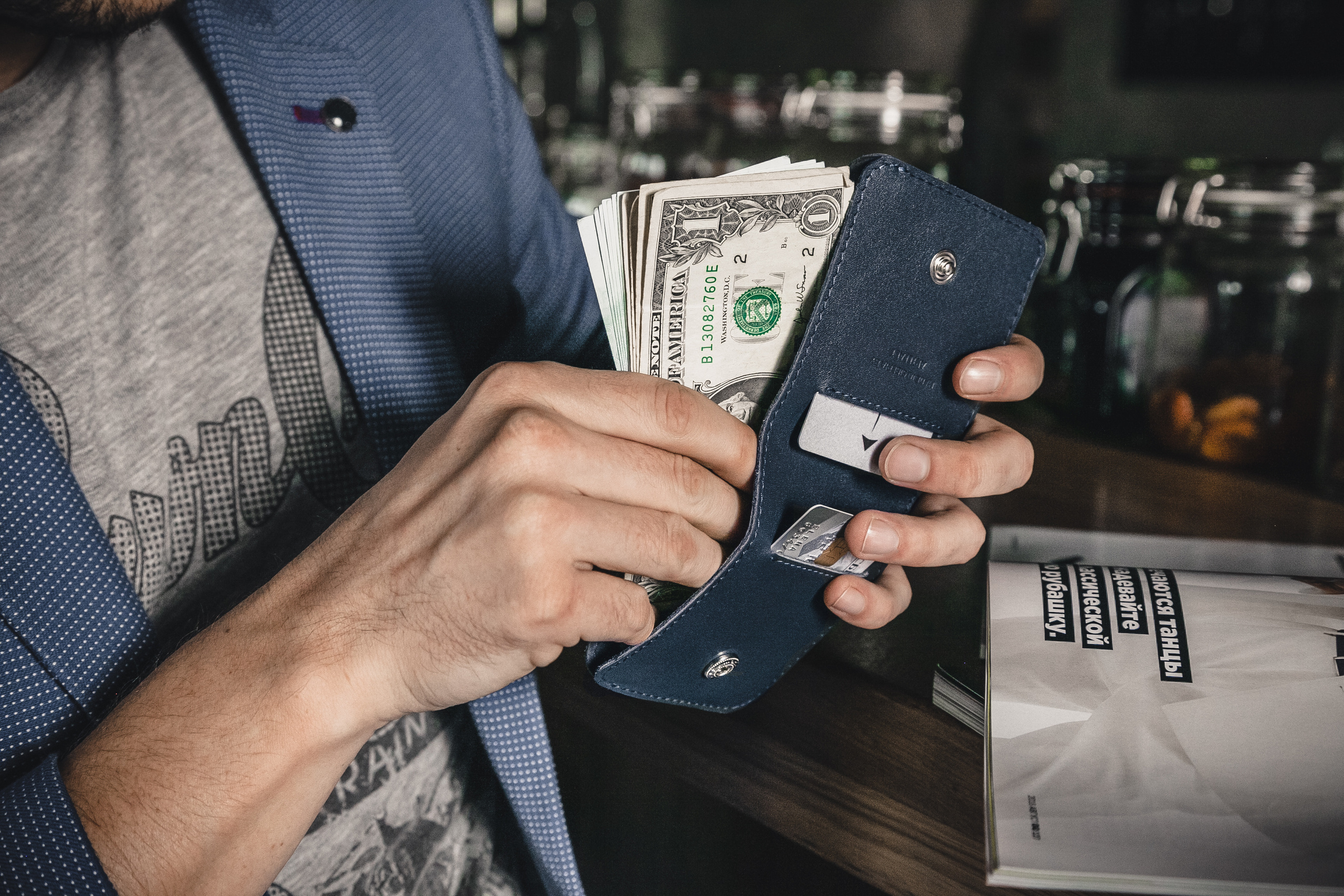 ARTEFACT — аксессуары из натуральной кожи ручной работы. Юлия Падина предметный и фуд-фотограф, Омск