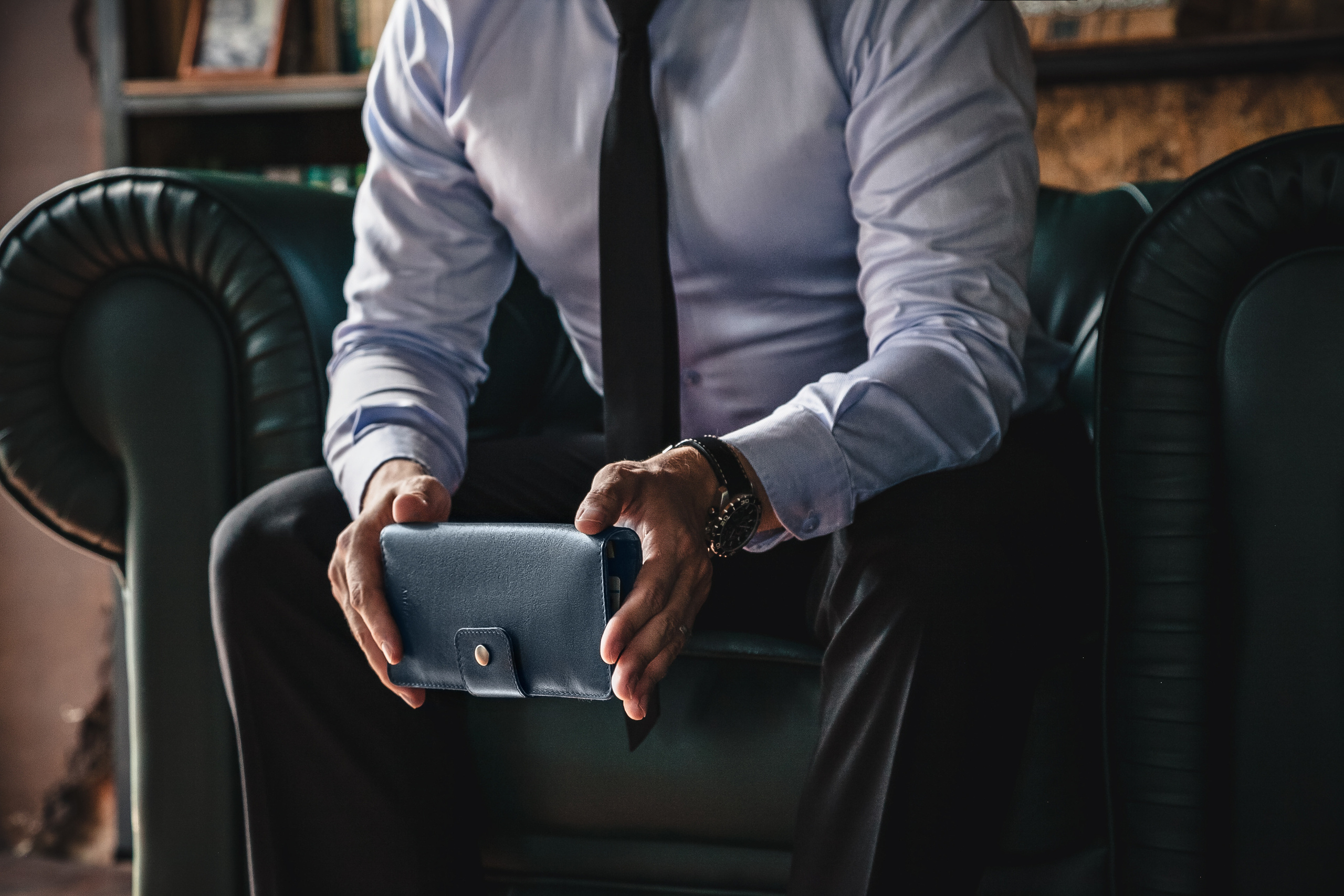 ARTEFACT — аксессуары из натуральной кожи ручной работы. Юлия Падина предметный и фуд-фотограф, Омск