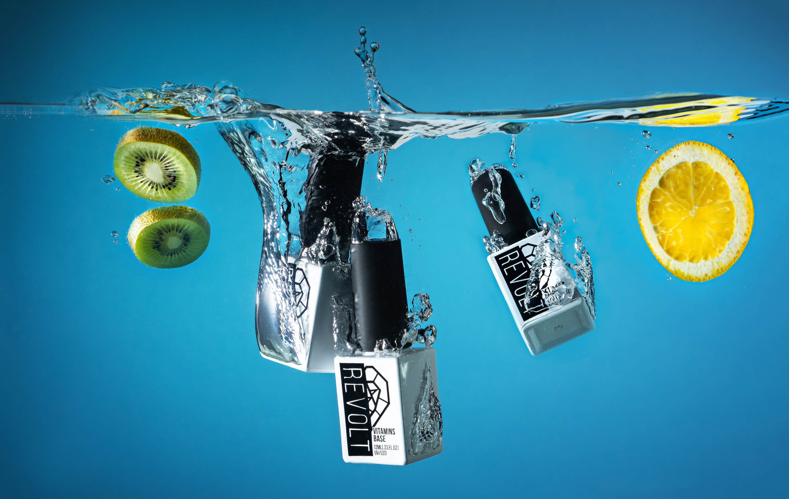 Revol — российский производитель гель-лаков. Юлия Падина предметный и фуд-фотограф, Омск