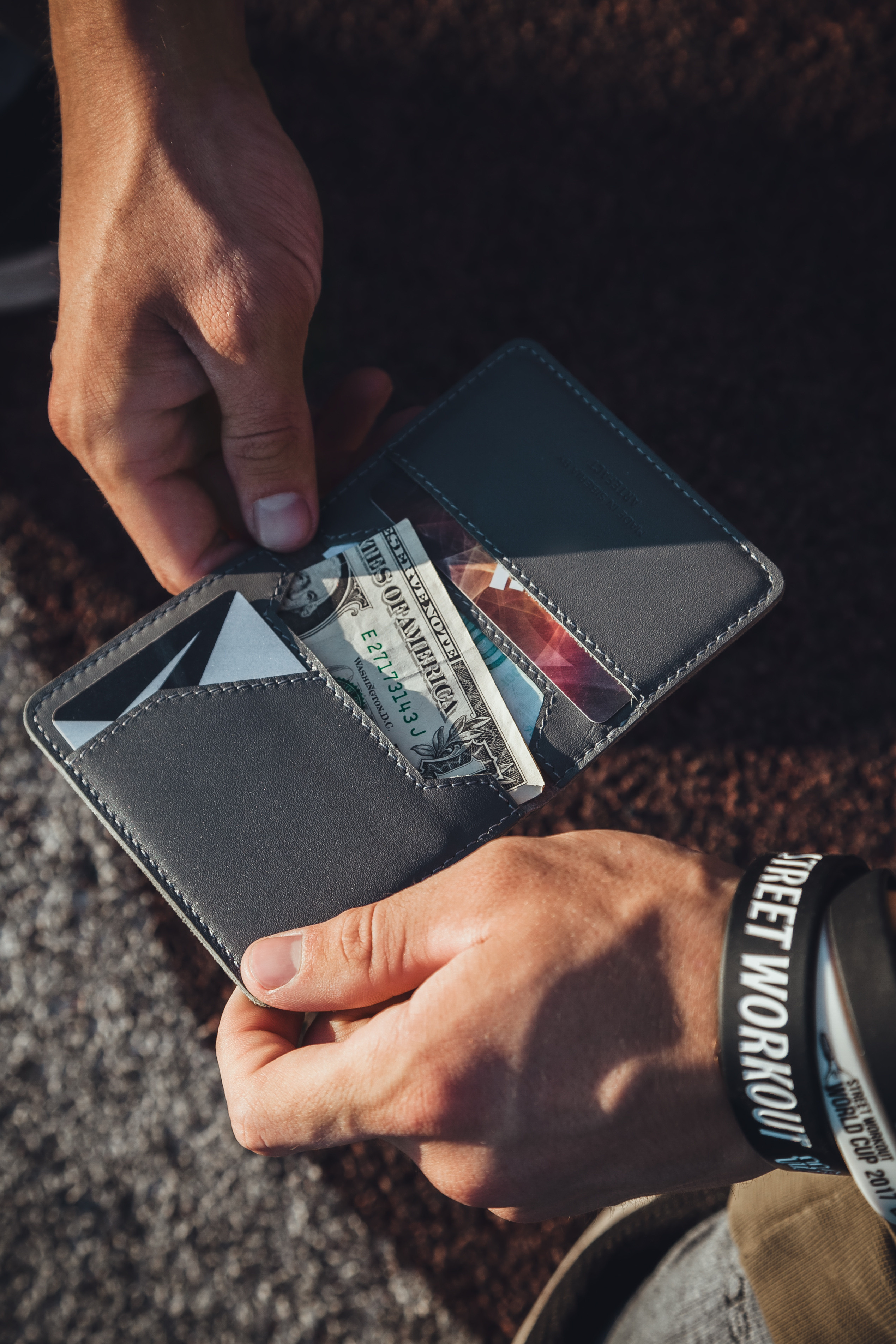 ARTEFACT — аксессуары из натуральной кожи ручной работы. Юлия Падина предметный и фуд-фотограф, Омск