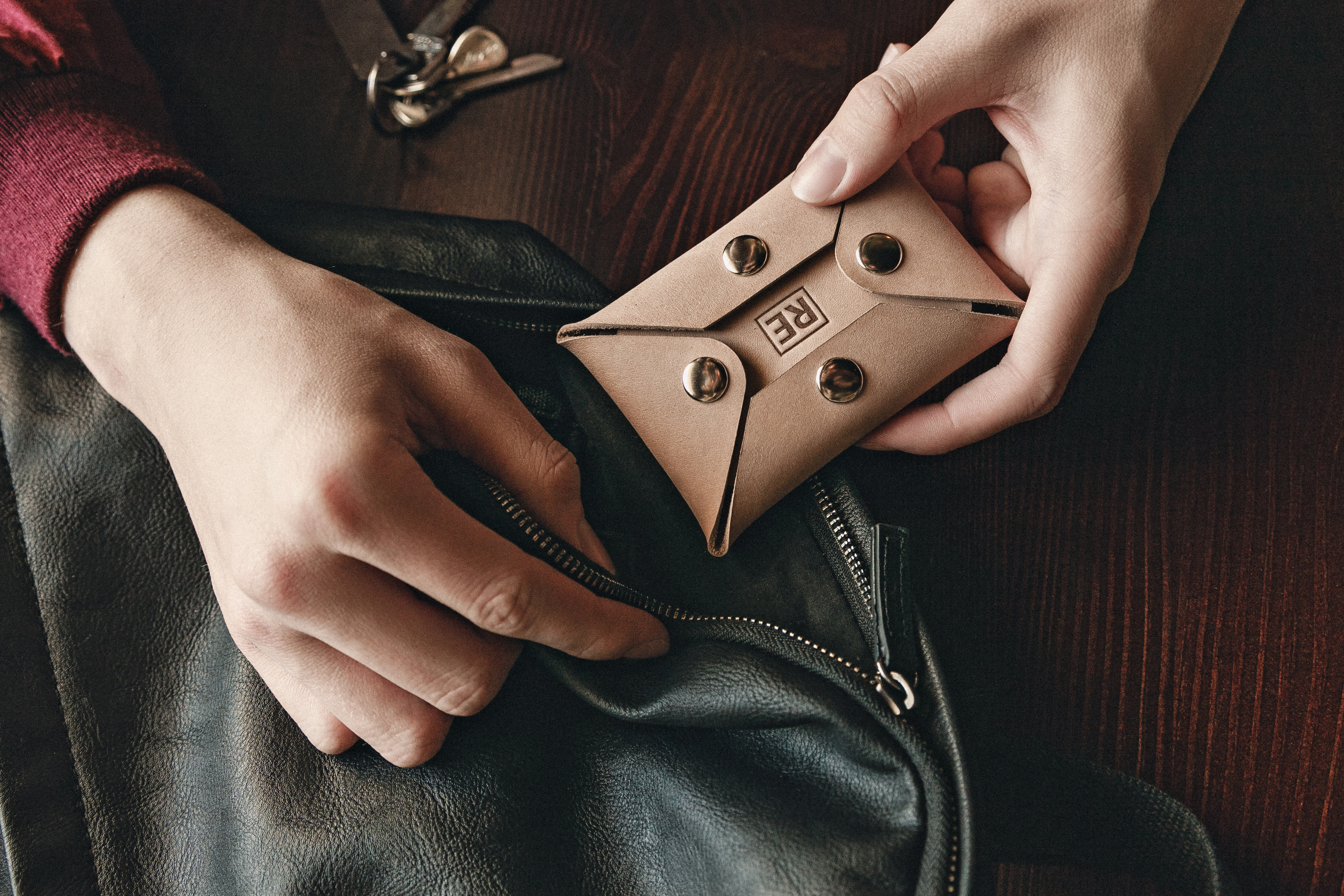 Reconds — аксессуары из натуральной кожи ручной работы. Юлия Падина предметный и фуд-фотограф, Омск