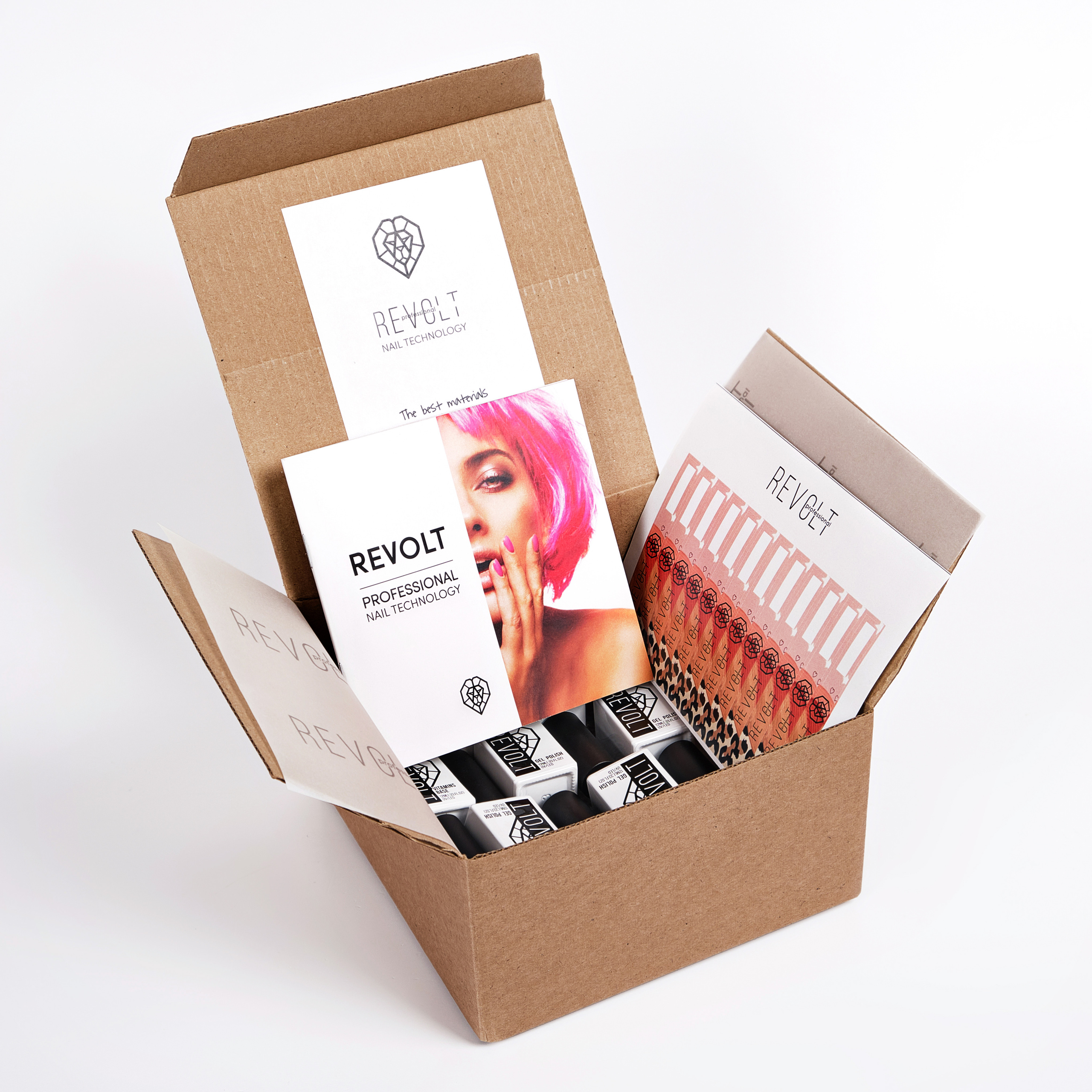 Revol — российский производитель гель-лаков. Юлия Падина предметный и фуд-фотограф, Омск