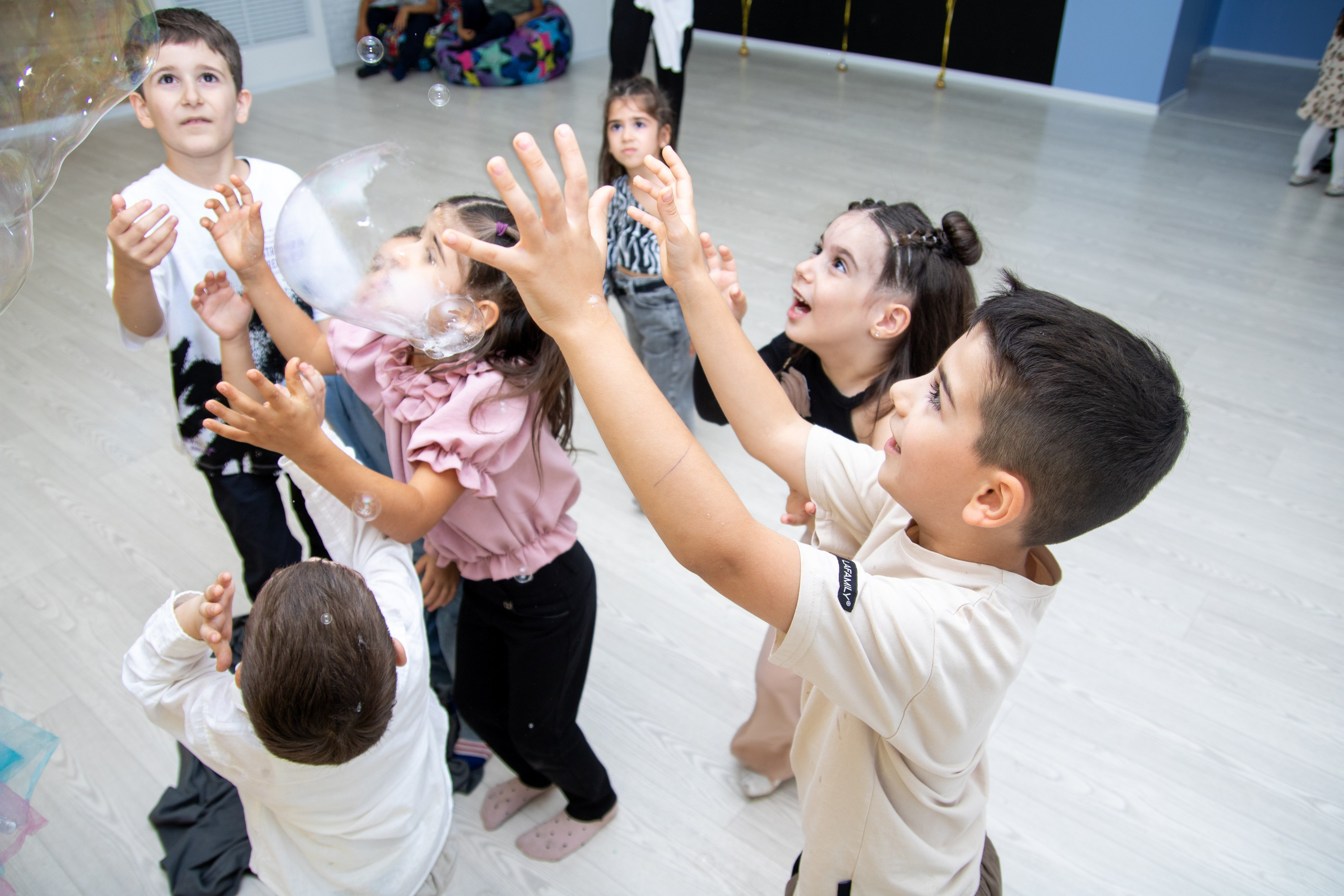 Детское день рождение. Зазеркалье. Фотограф в Самаре Алексей Головачёв