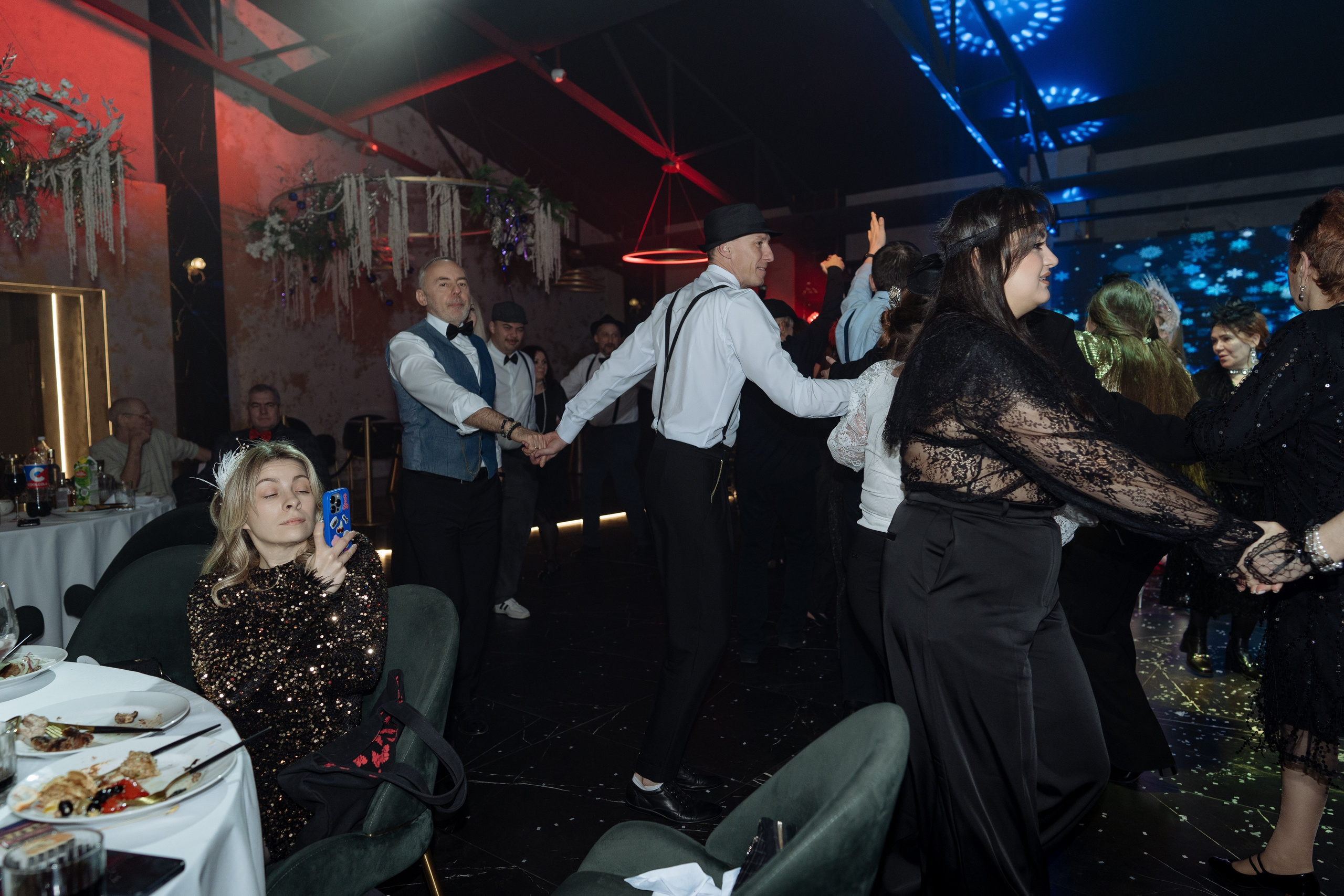 Альбион Тур