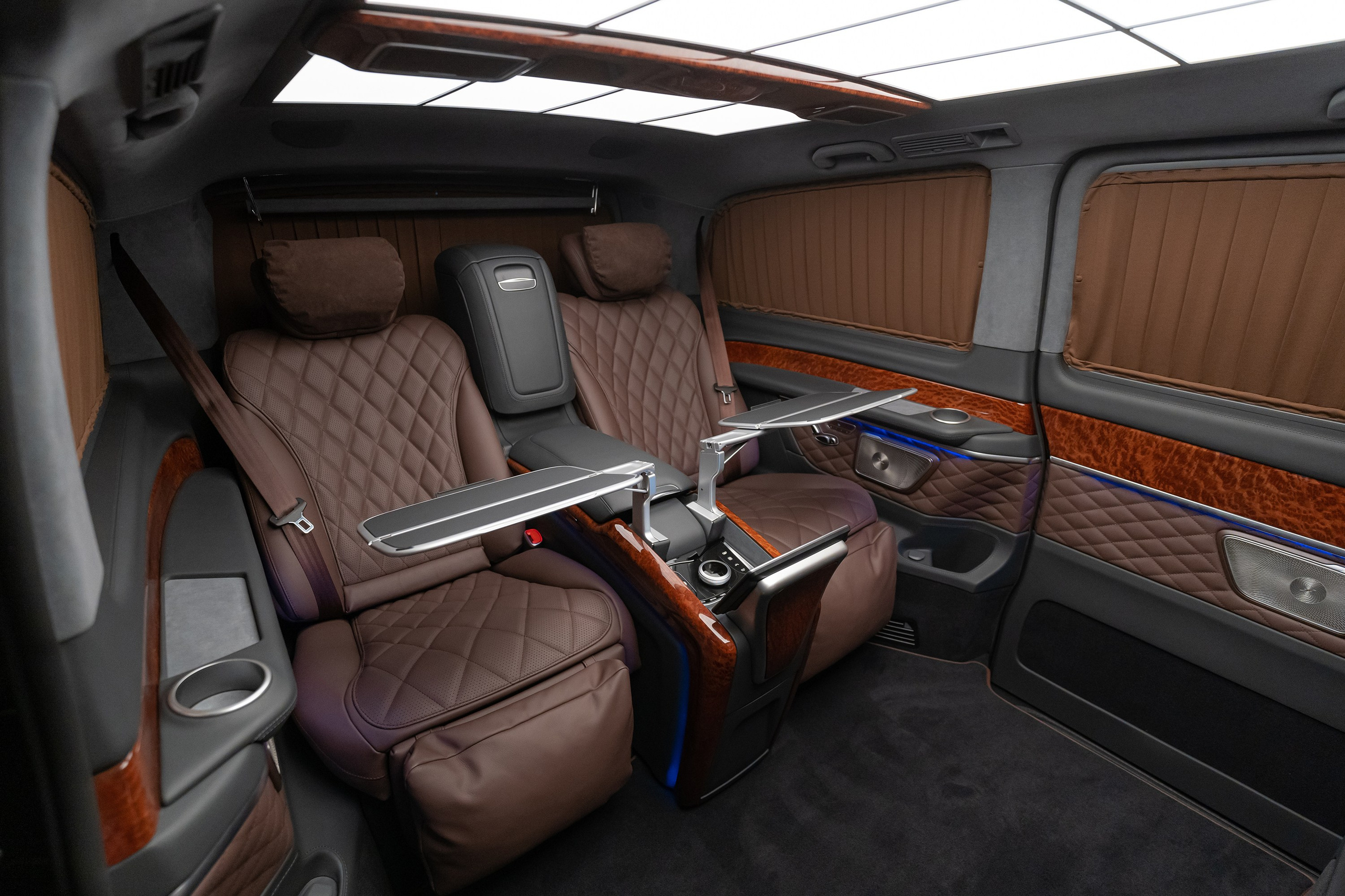 V-Class Dark Rum. Автомобильный фотограф в Москве | Базилев Александр