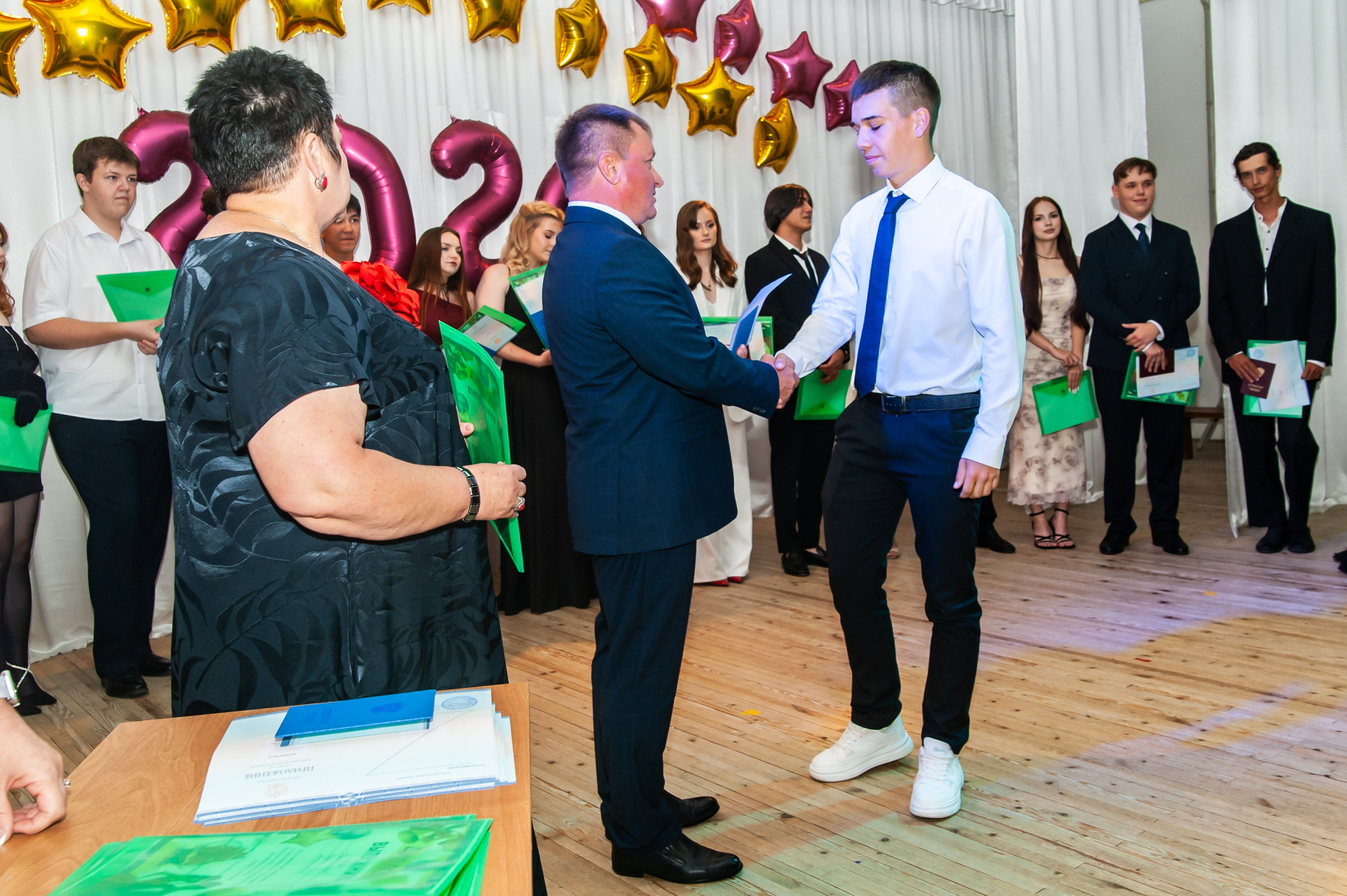 Выпускной МАОУ СОШ № 17 им. Эдуарда Есаяна. Свадебный и семейный фотограф Денис Лукьянов в Краснодаре, Краснодарском крае и Республике Крым