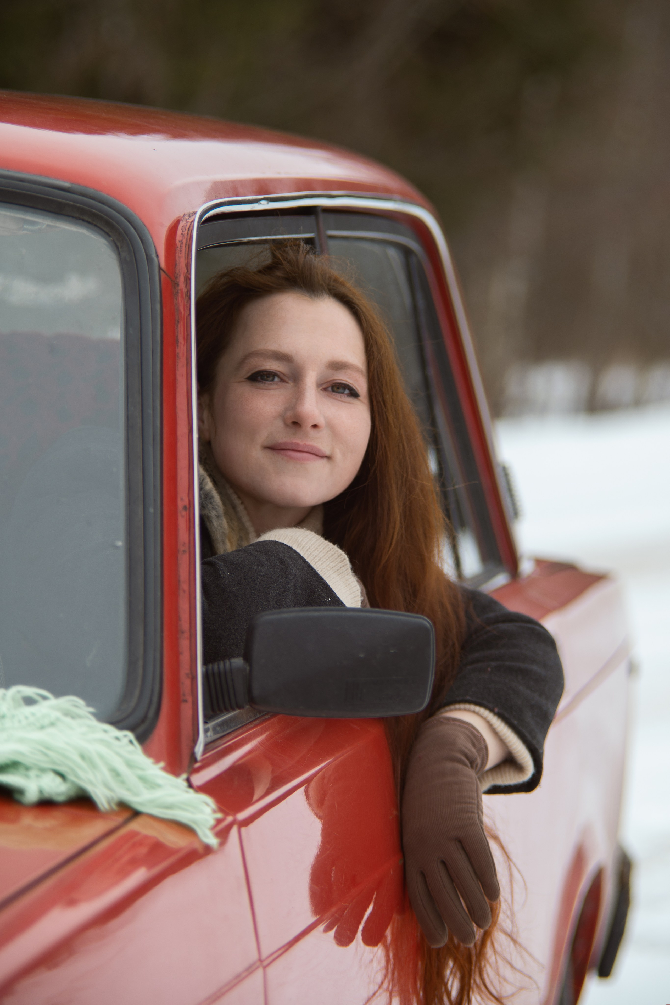 Анастасия и ее красный жигуль. Творческий фотограф Вологда