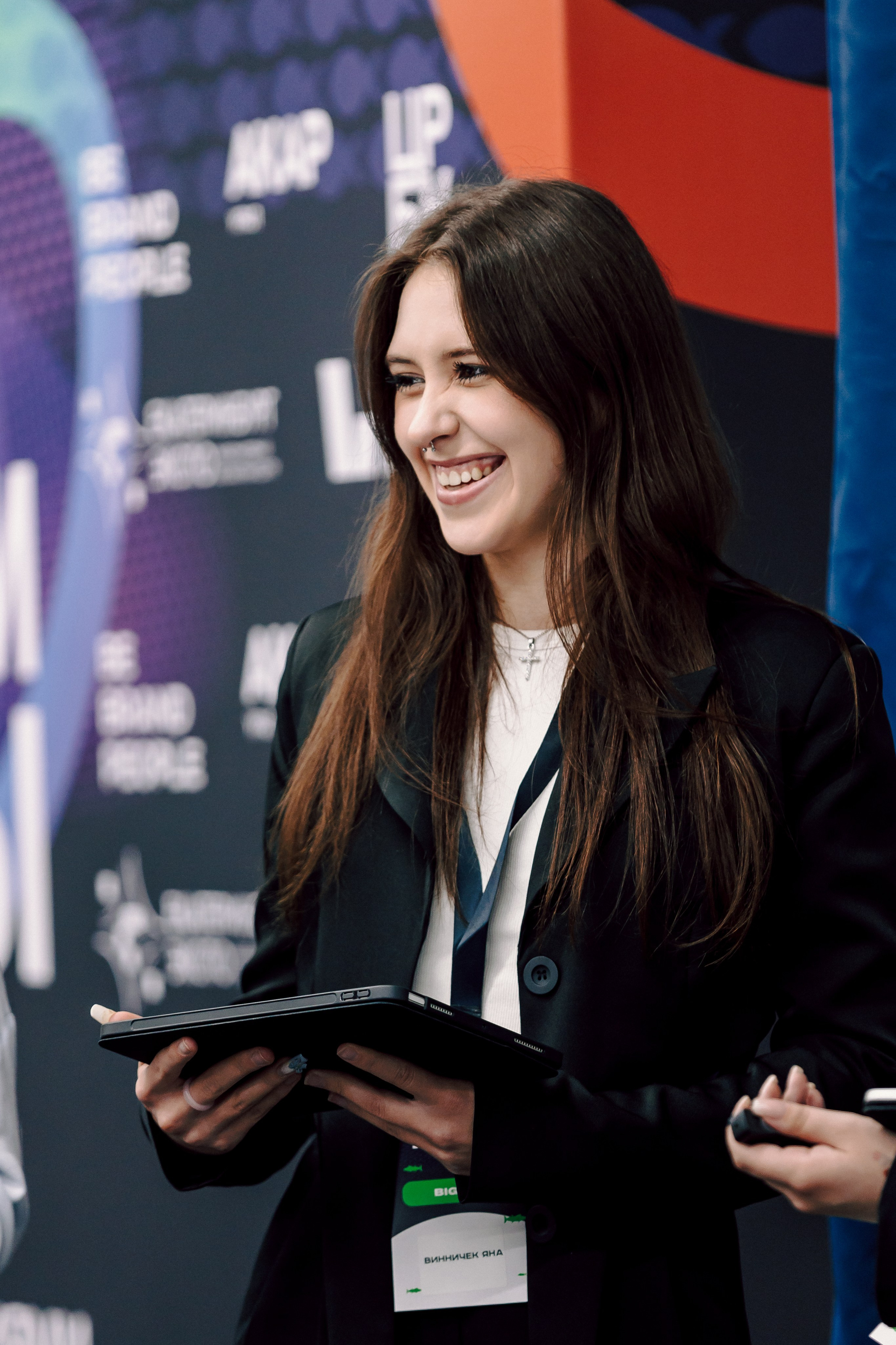 MarHR — Хакатон. Лёшка Варзегов — фотограф