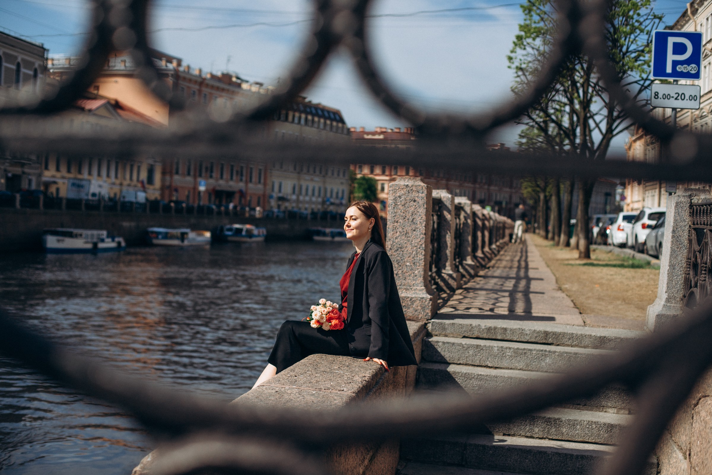 Сергей и Александра в мае. Фотопрогулка в Петербурге. Индивидуальный и семейный фотограф в Санкт-Петербурге