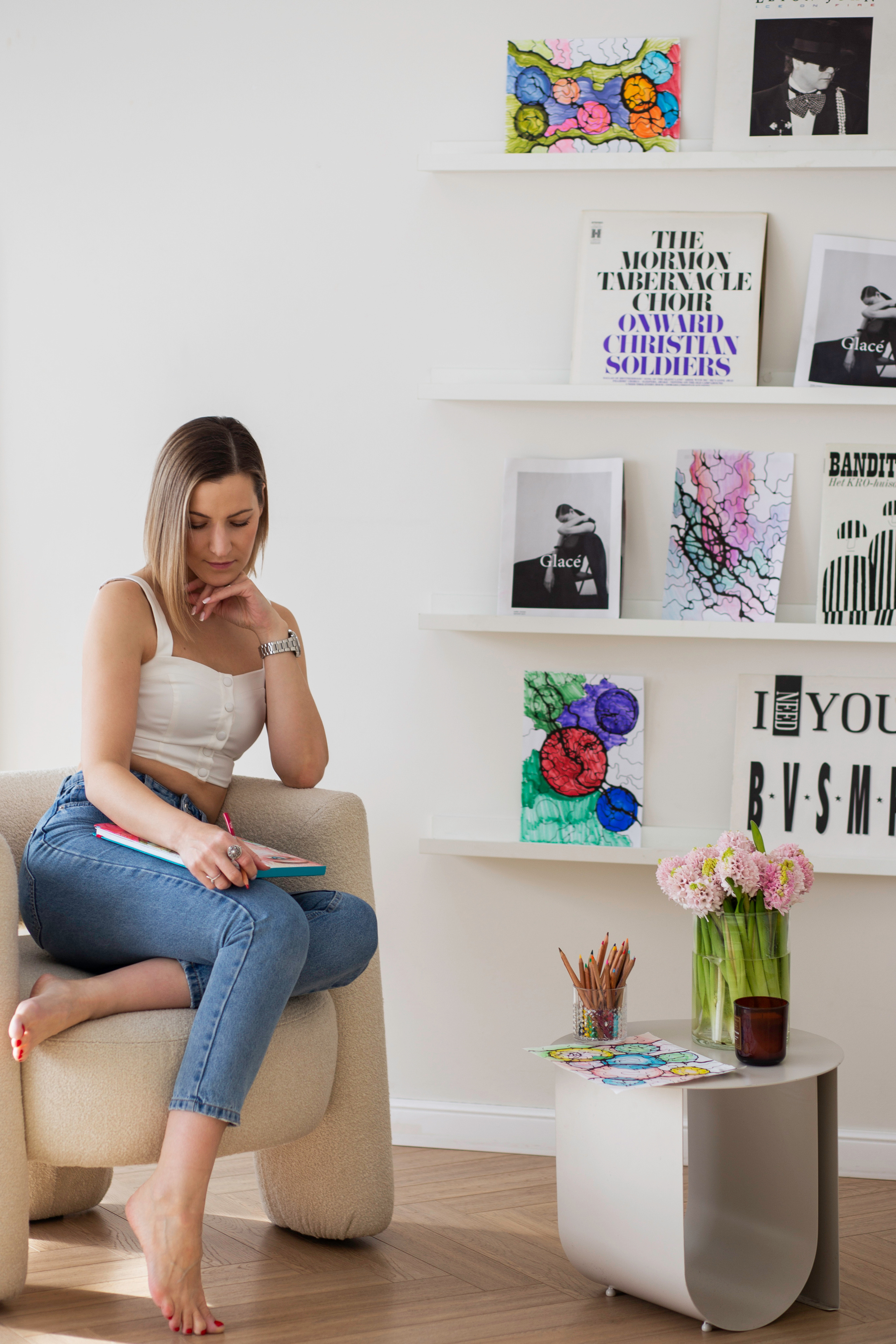 Фотоконтент для эксперта по нейрографике, фото для соцсетей эксперта. Контент фотограф, фото для блока, бизнес фото в Москве Анна Ларина