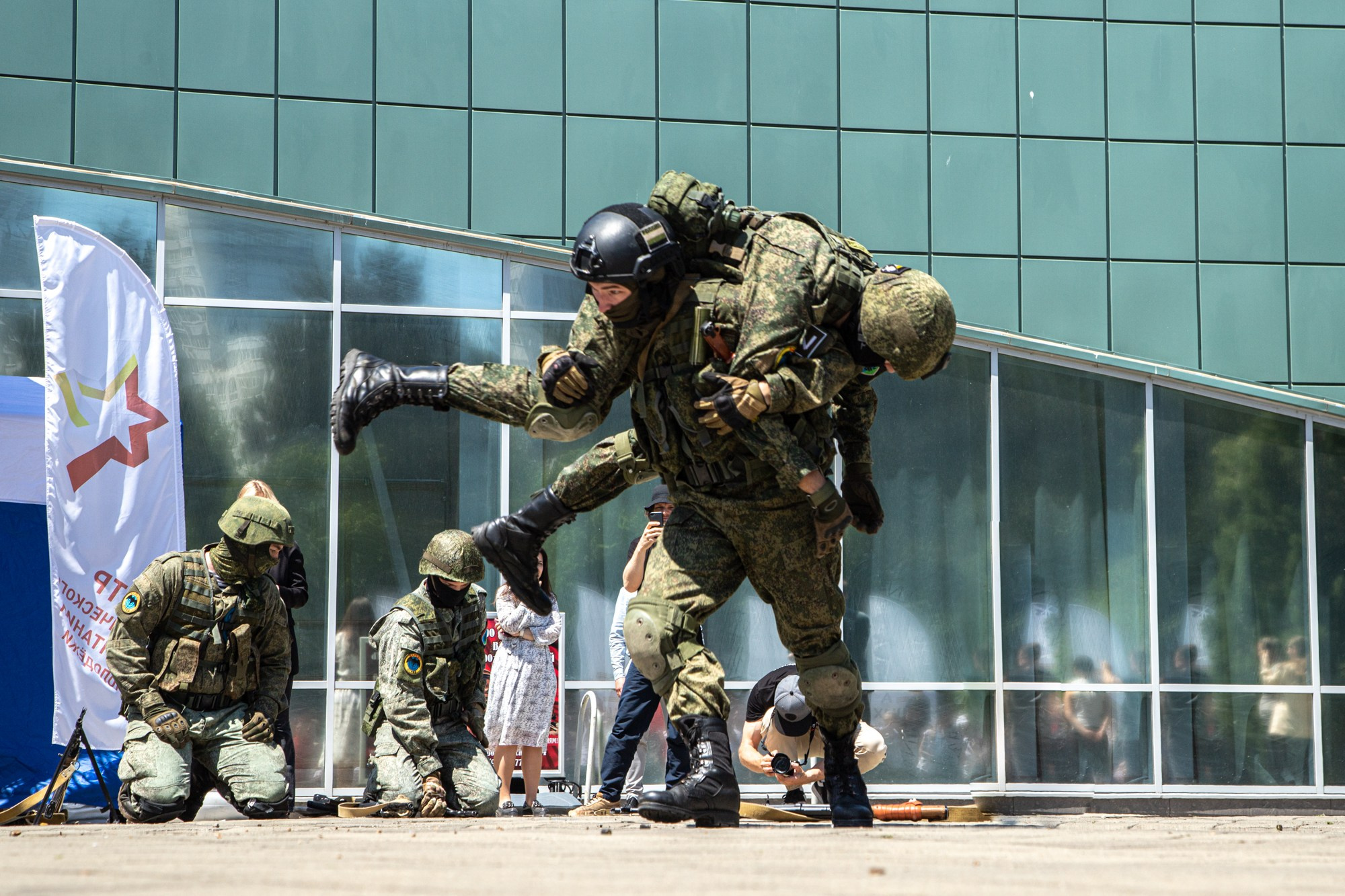 Патриотический фестиваль «Наследие». Репортажный, промышленный и маркетплейс-фотограф Дмитрий Чернат