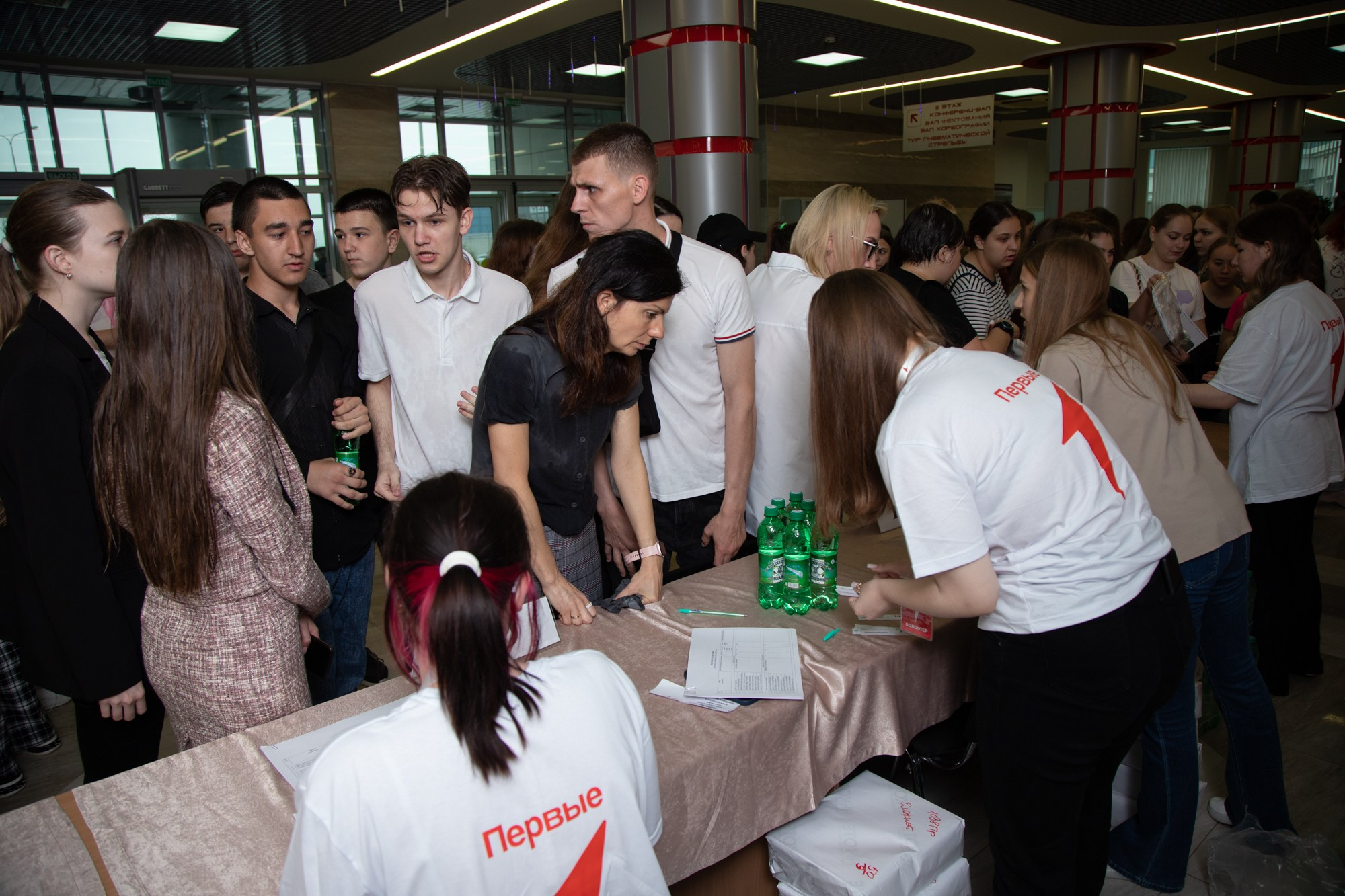 Первый фестиваль Движения Первых в Краснодаре. Репортажный, промышленный и маркетплейс-фотограф Дмитрий Чернат