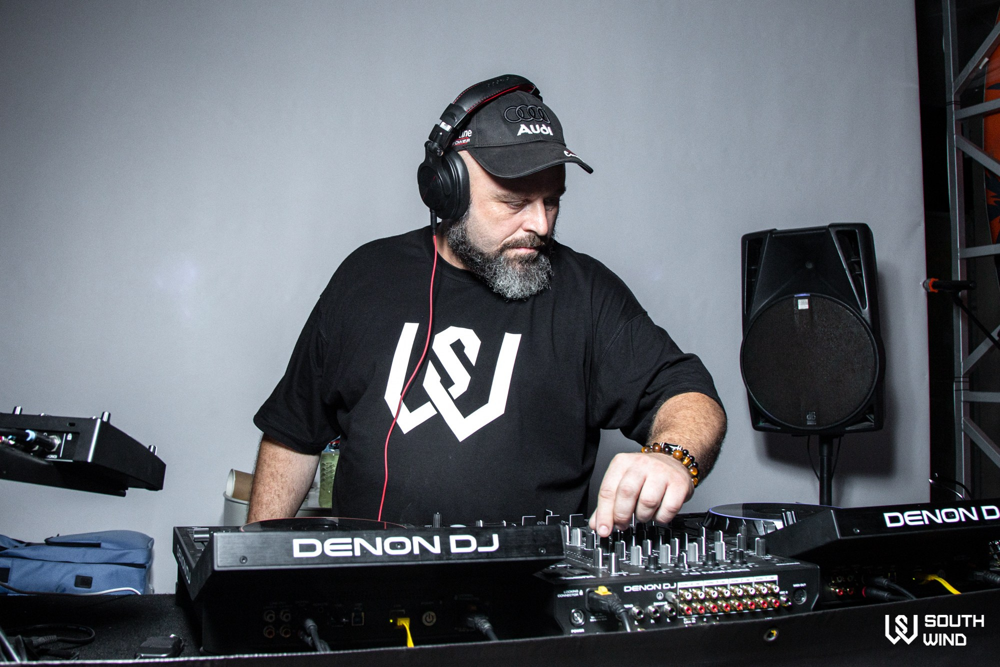 14 09 Вечеринка South Wind в Стереодаче. Репортажный, промышленный и маркетплейс-фотограф Дмитрий Чернат