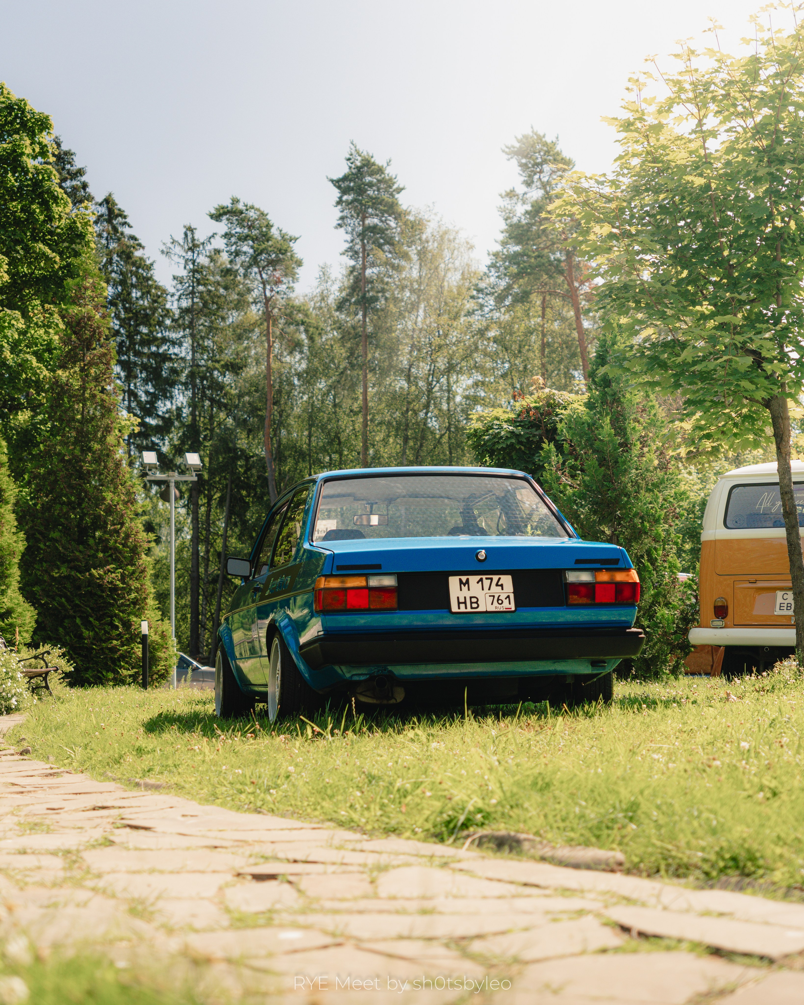 Масштабный летний фестиваль RYE Meet — встреча клуба любителей автомобилей старше 25-лет. Автомобильный фотограф Антон Цырулев