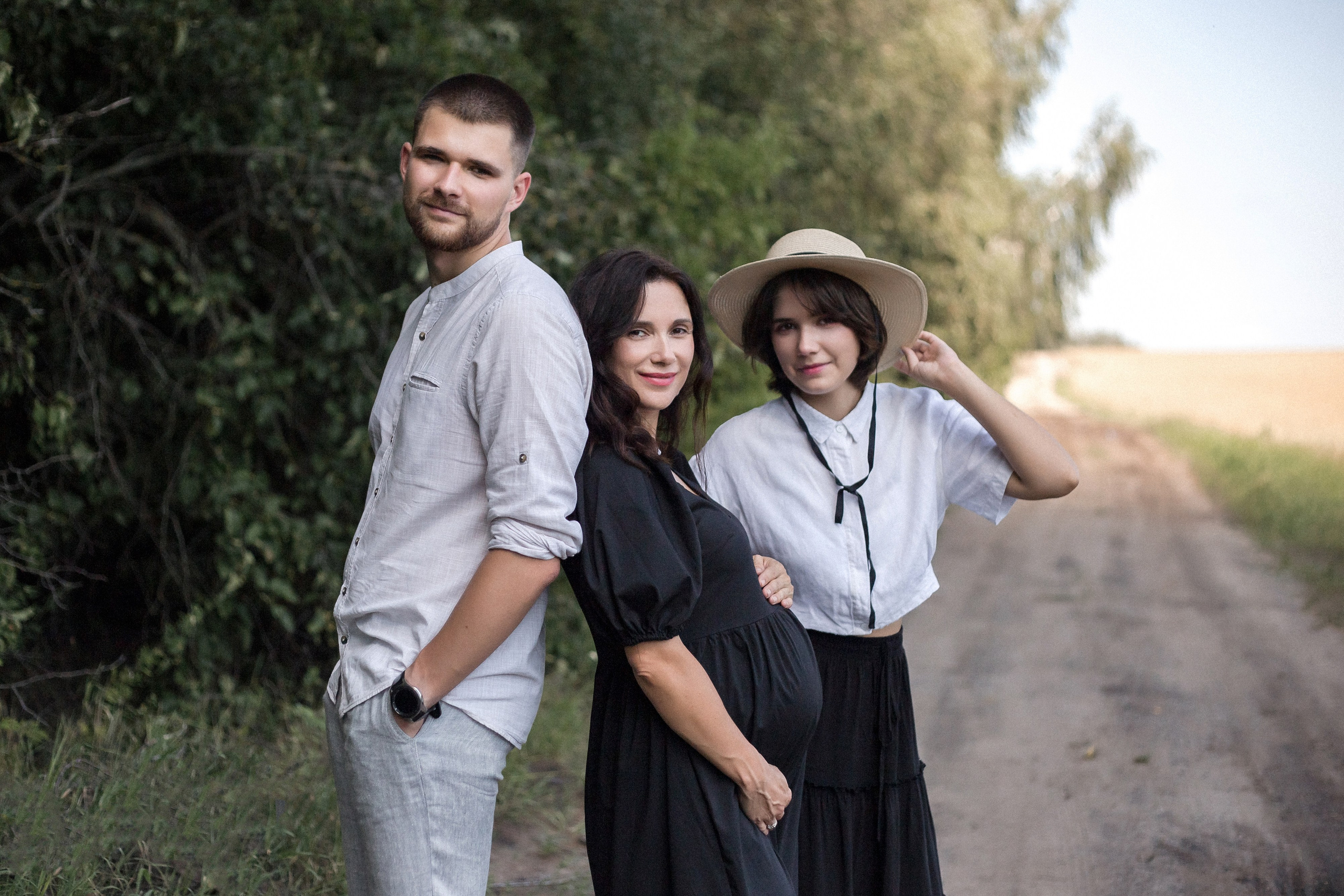 Михаил, Ирина, Роман и Ксения. Портретный, семейный, свадебный фотограф в Брянске Маргарита Василькова