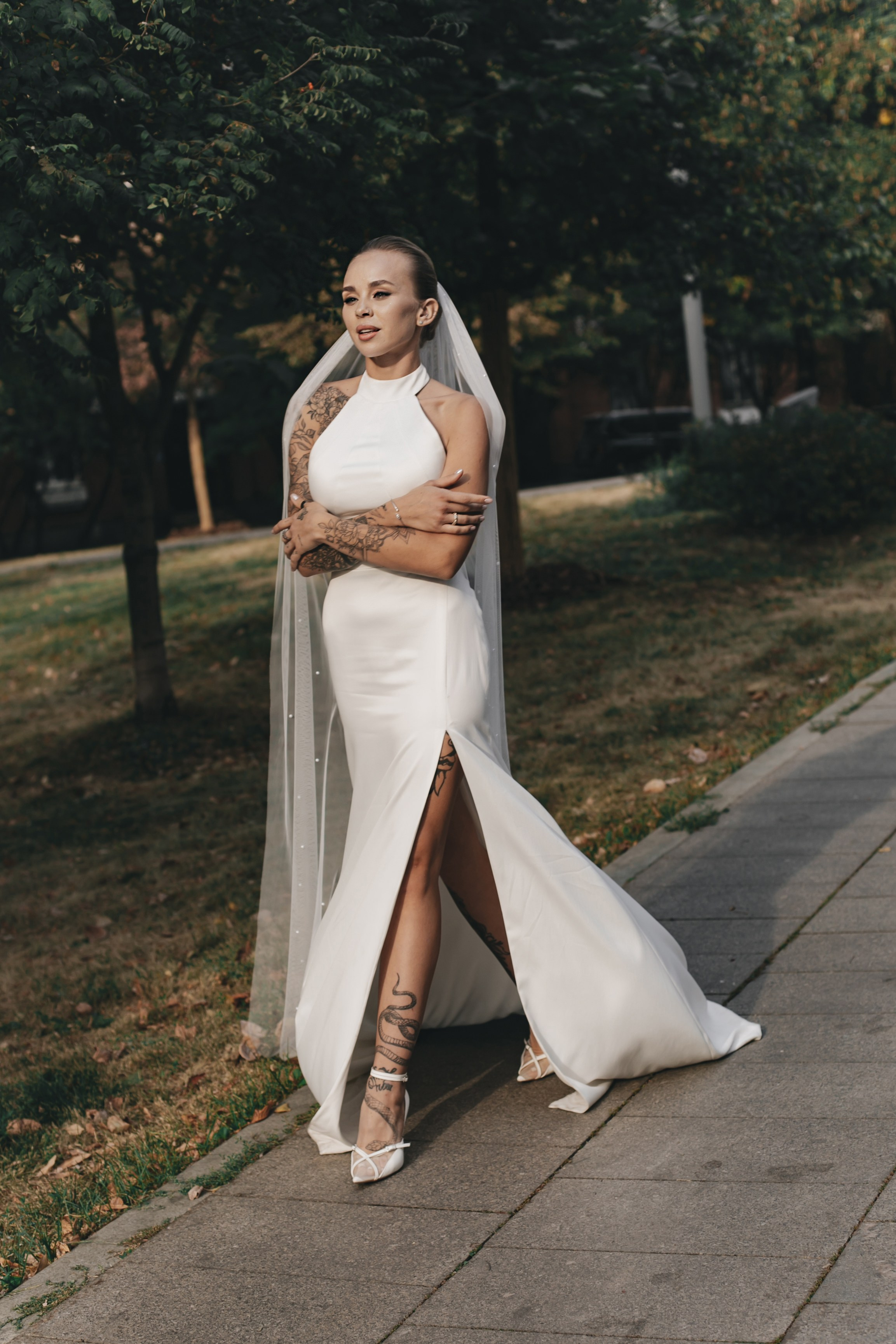 Свадебная съёмка Игорь и Василиса, регистрация гостиница Покровская, Таганский ЗАГС, прогулка ул. Таганская. Фотограф и свадебный фотограф в Москве