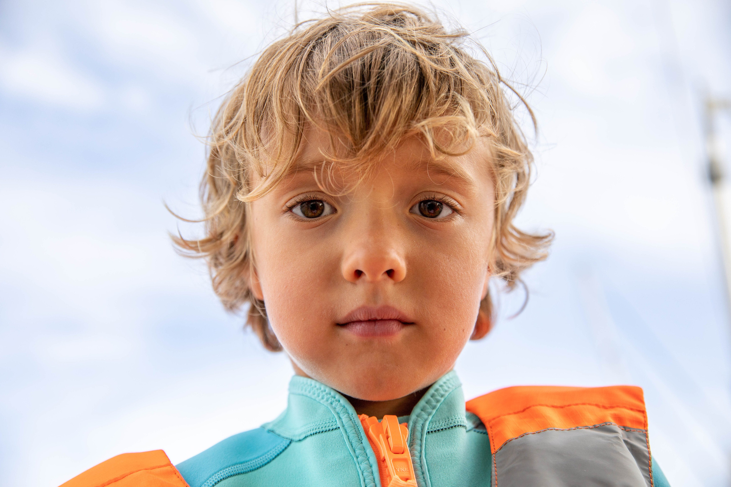 Photo trip of families with children on a sailing yacht. Professional Photographer in Portugal. Oksana Lomnova