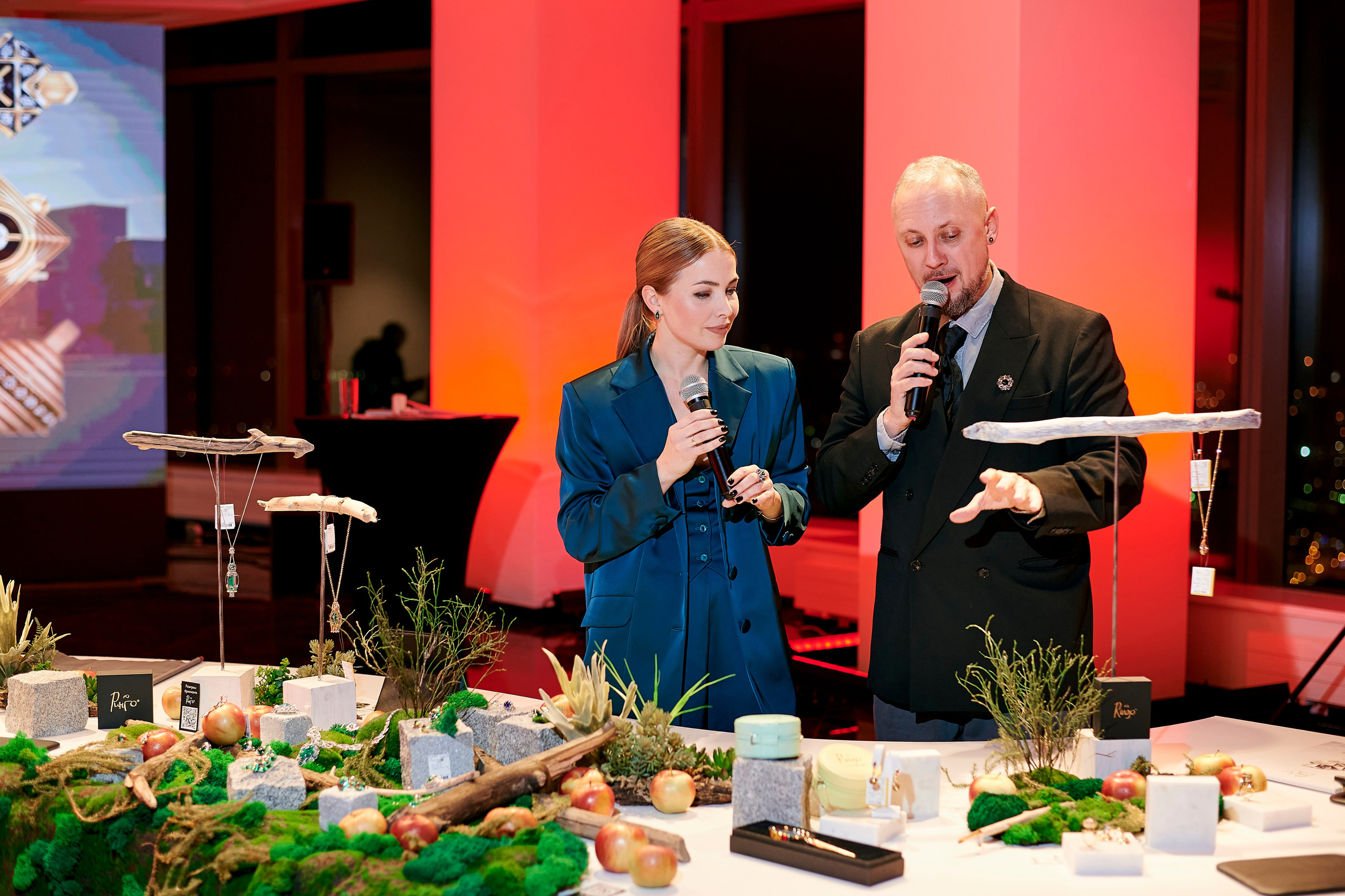 Ювелирный дом Ринго «Драгоценная история Урала». Фотограф Постольник Дарья