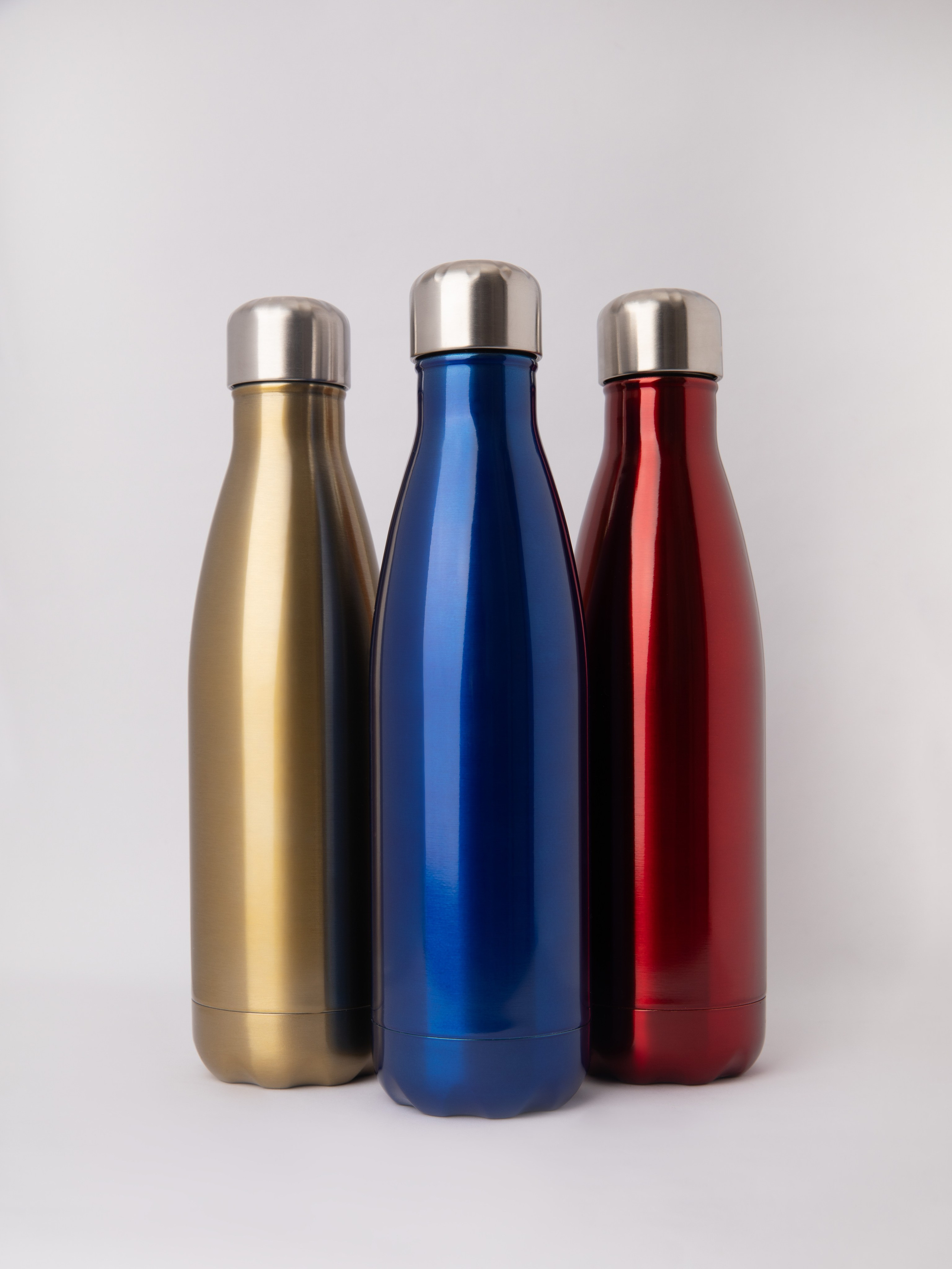 Термосы. Фотостудия предметной и модельной съёмки для маркетплейсов