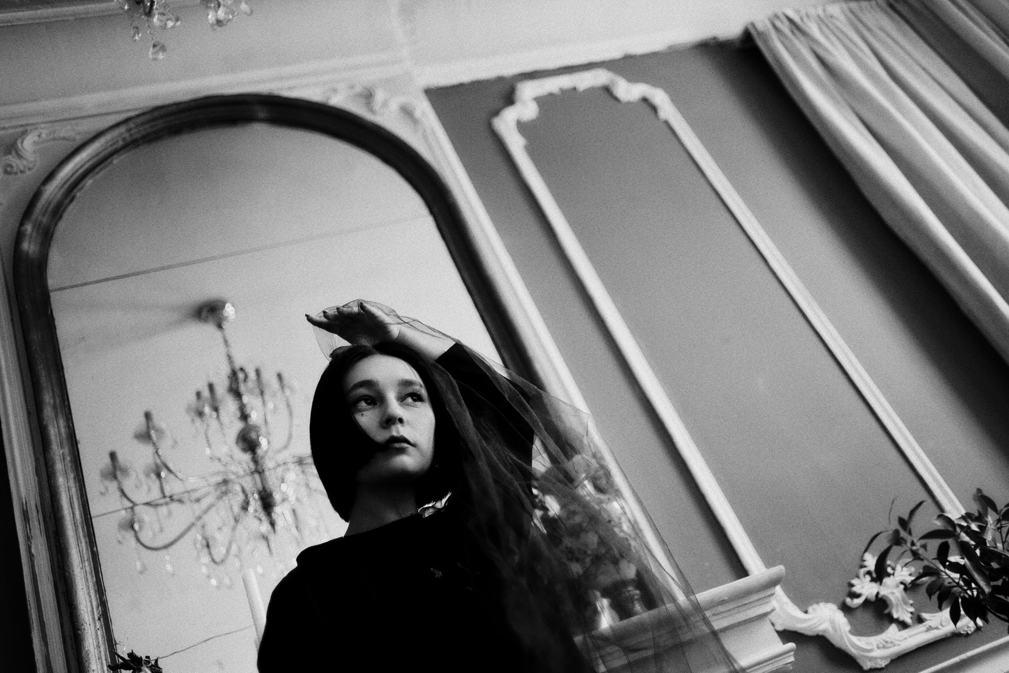 Женский портрет в Тюмени: Диана в студии Fineart | Фотограф Дарья Мустафина. Портретный фотограф Тюмень Дарья Мустафина