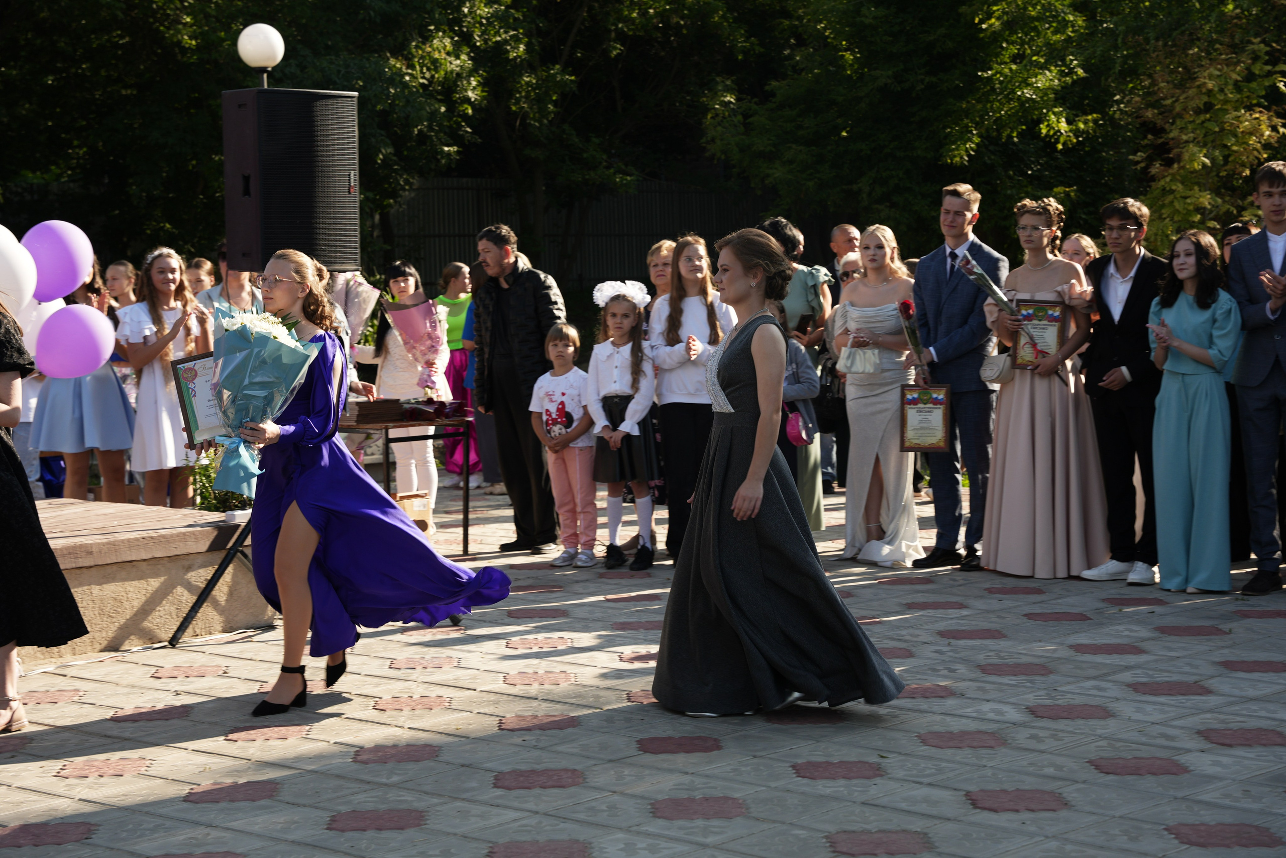 Выпускной в парке. Ольга Плаксина фотограф в Саратове