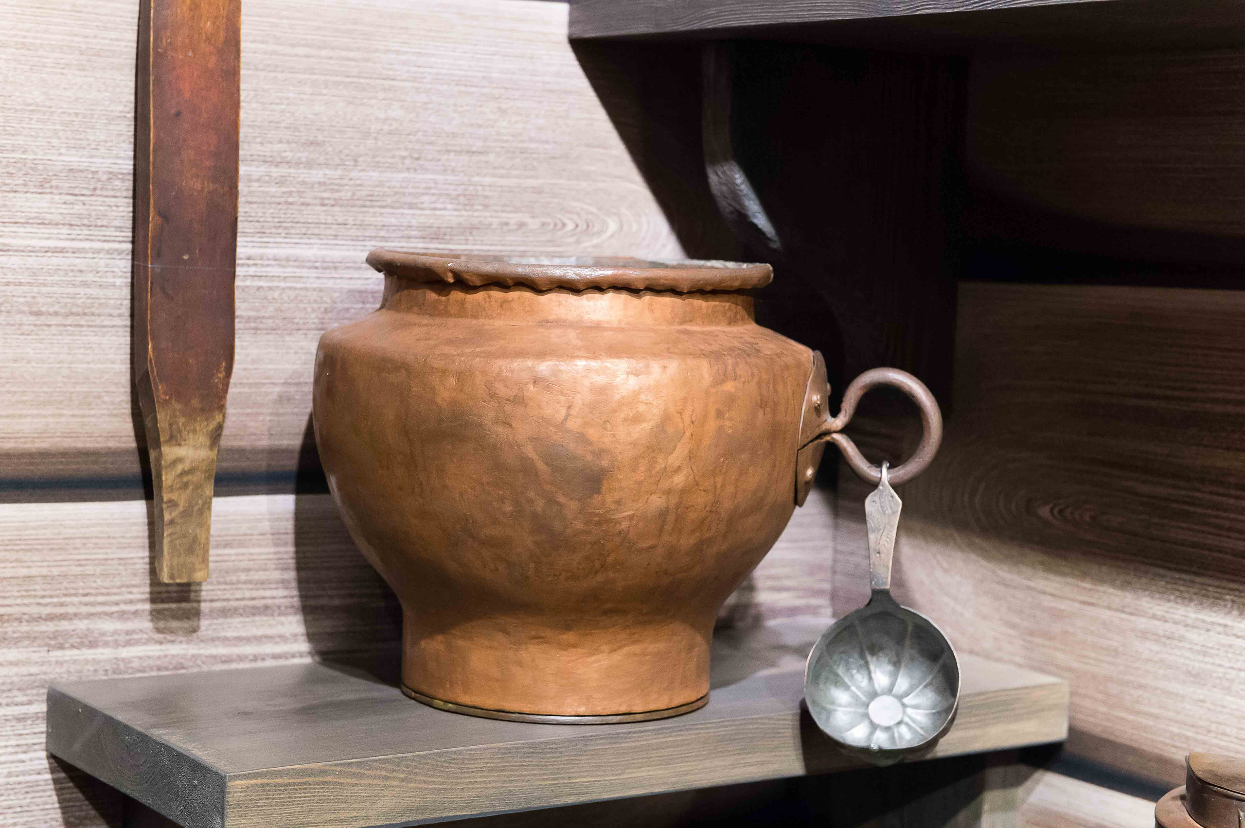 Экскурсия в Пушкинский музей. Выпускной школьный альбом в Москве / Школьный фотограф Юлия Михайленко