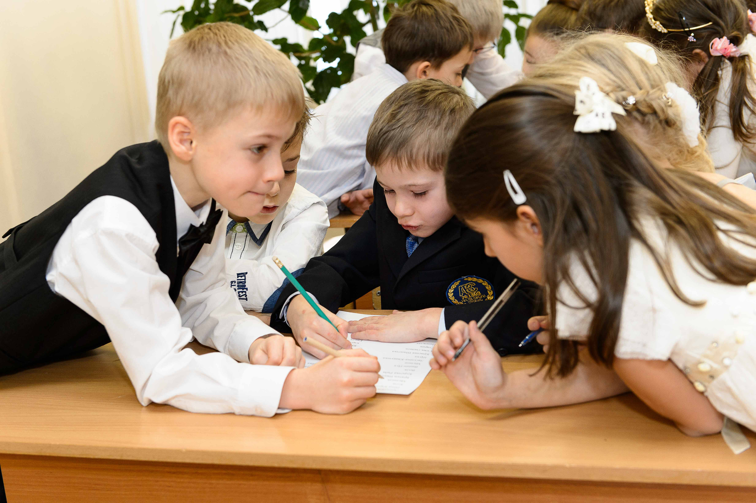 Викторина на Новый год в школе. Выпускной школьный альбом в Москве / Школьный фотограф Юлия Михайленко