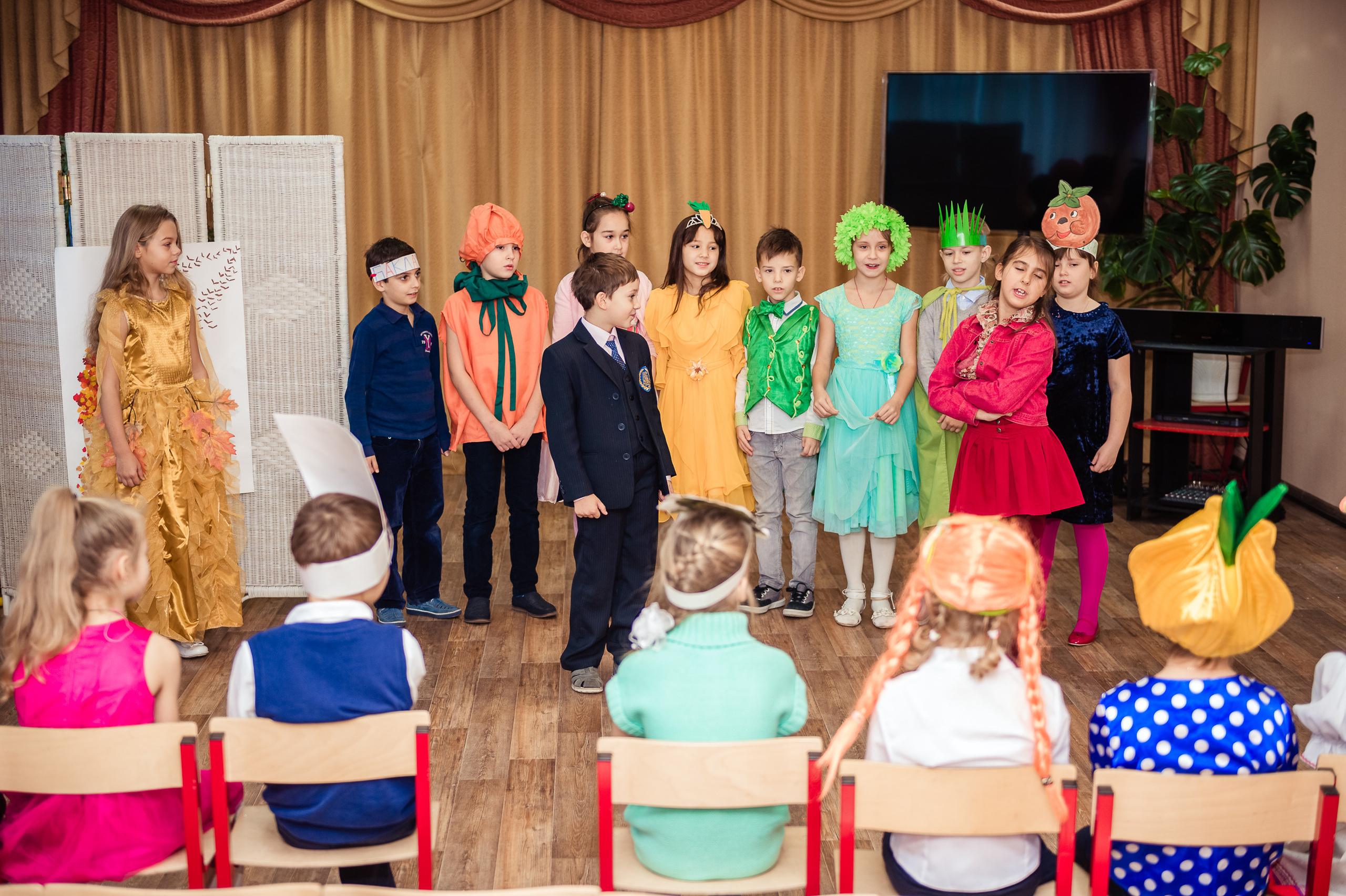Праздник осени. Выпускной школьный альбом в Москве / Школьный фотограф Юлия Михайленко
