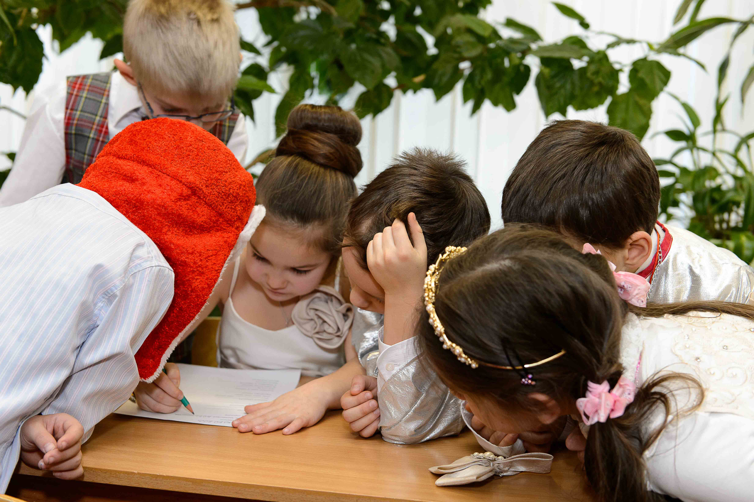 Викторина на Новый год в школе. Выпускной школьный альбом в Москве / Школьный фотограф Юлия Михайленко