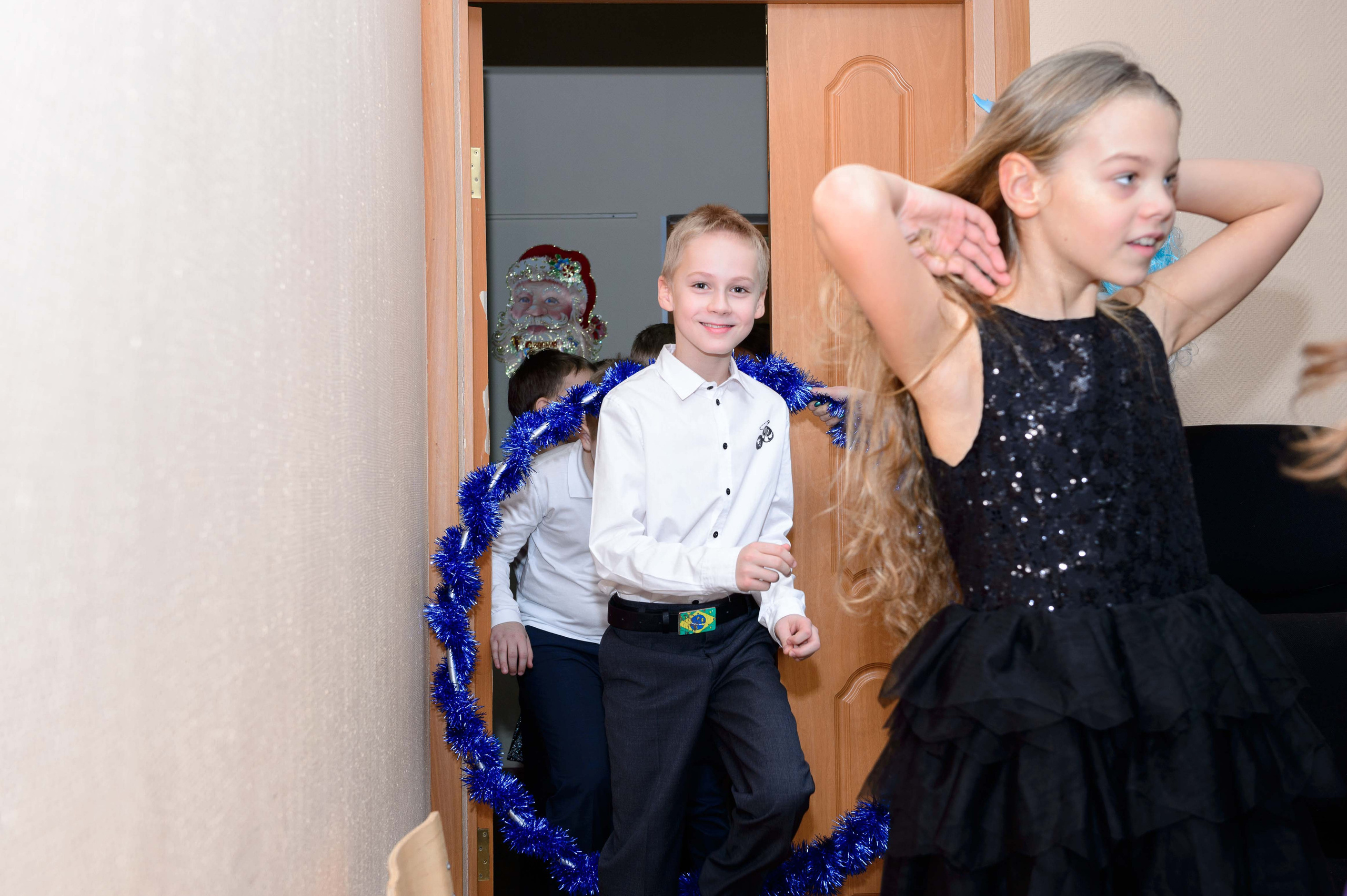 Праздник на новый год. Выпускной школьный альбом в Москве / Школьный фотограф Юлия Михайленко