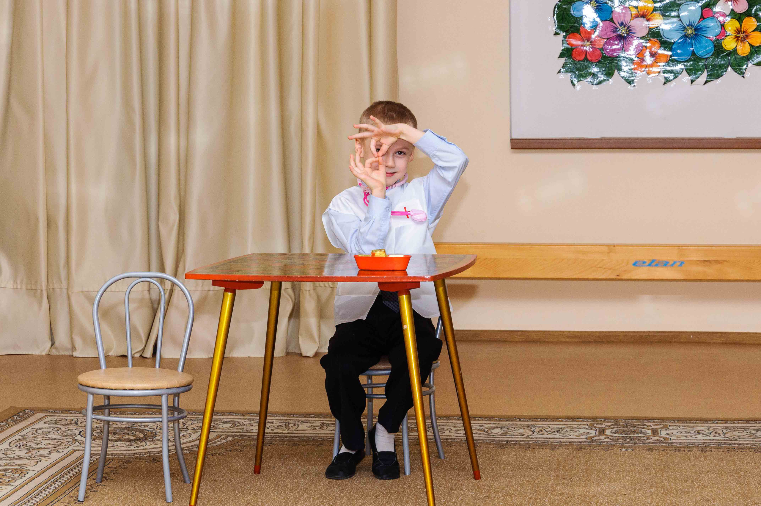 Утренник на 8 марта. Выпускной школьный альбом в Москве / Школьный фотограф Юлия Михайленко