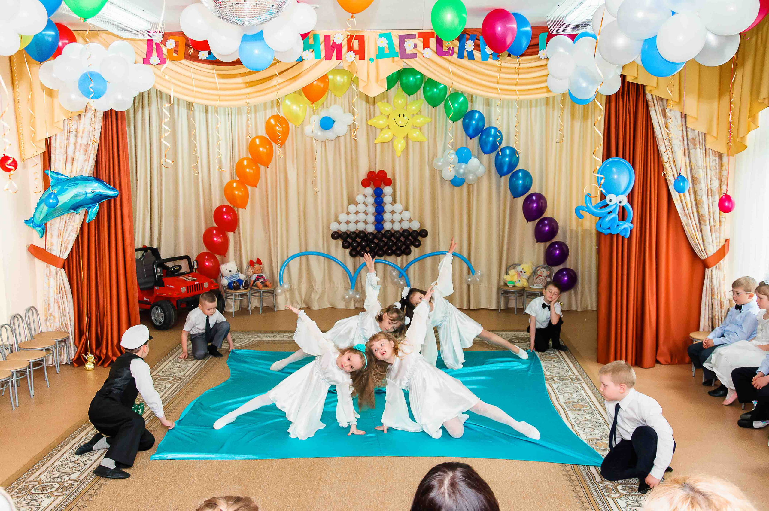 Выпускной в детском саду. Выпускной школьный альбом в Москве / Школьный фотограф Юлия Михайленко