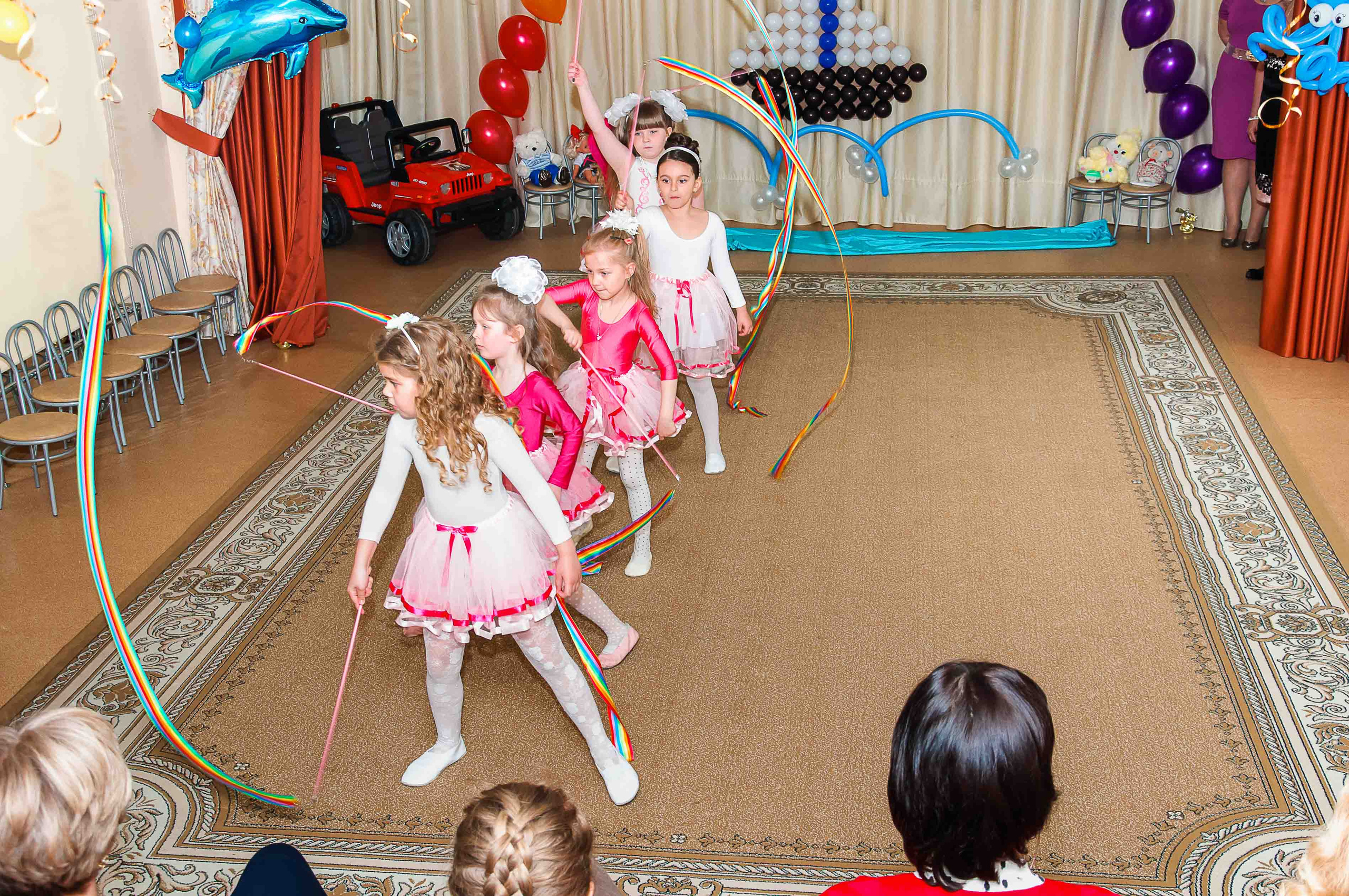 Выпускной в детском саду. Выпускной школьный альбом в Москве / Школьный фотограф Юлия Михайленко