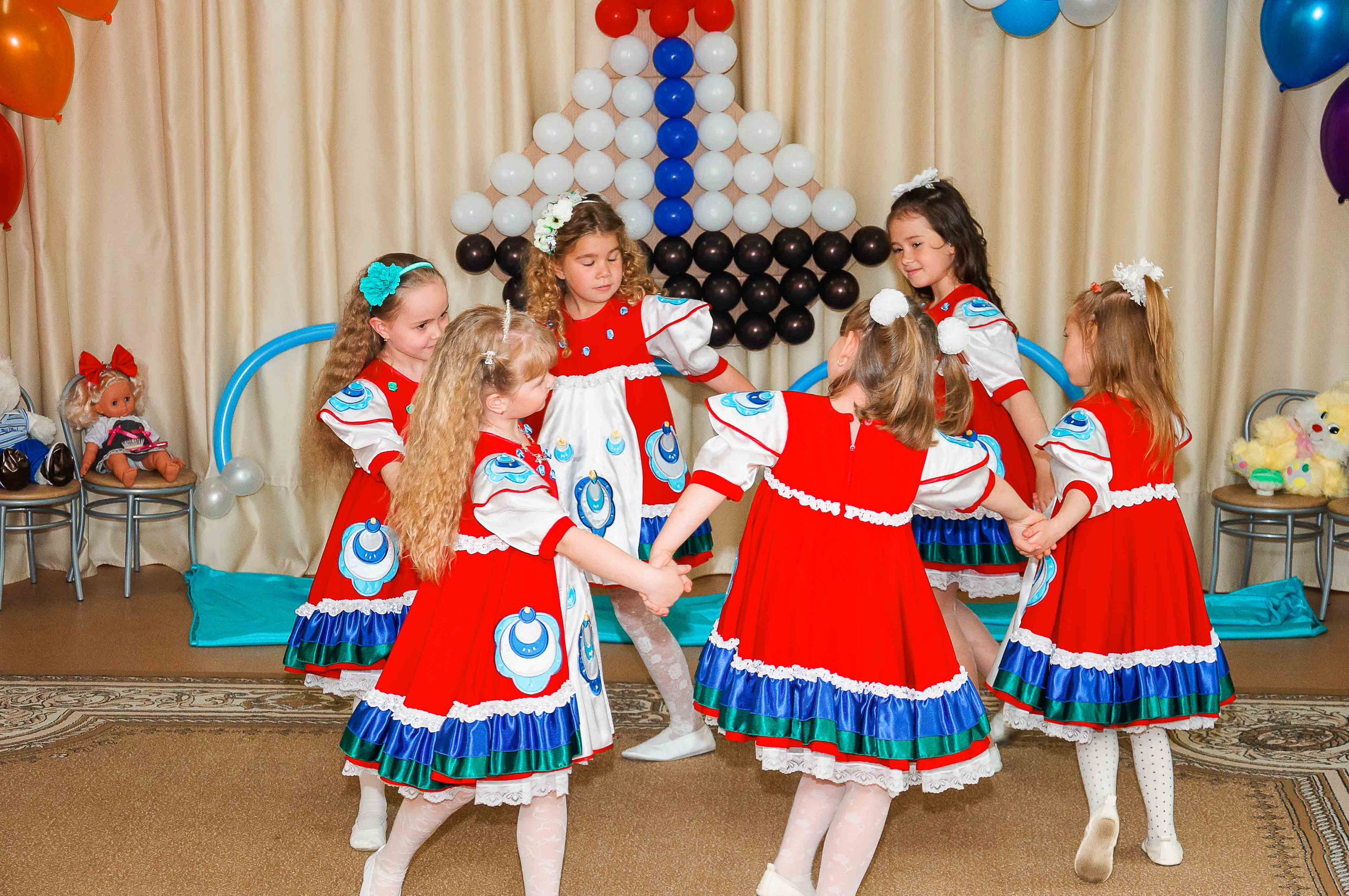 Выпускной в детском саду. Выпускной школьный альбом в Москве / Школьный фотограф Юлия Михайленко