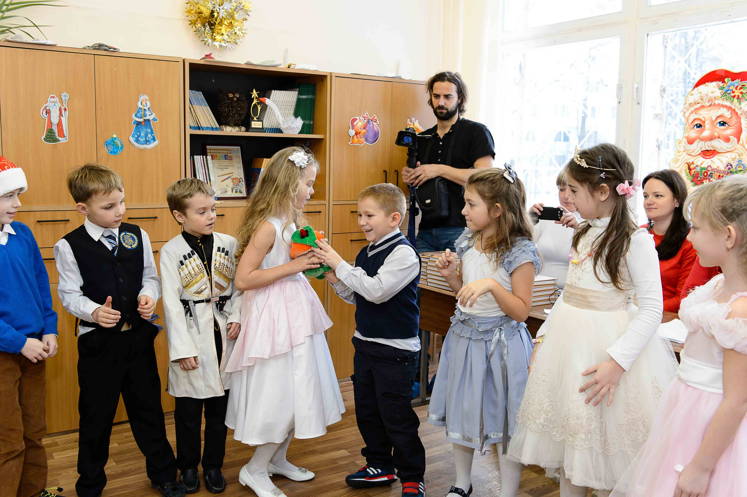 Викторина на Новый год в школе. Выпускной школьный альбом в Москве / Школьный фотограф Юлия Михайленко