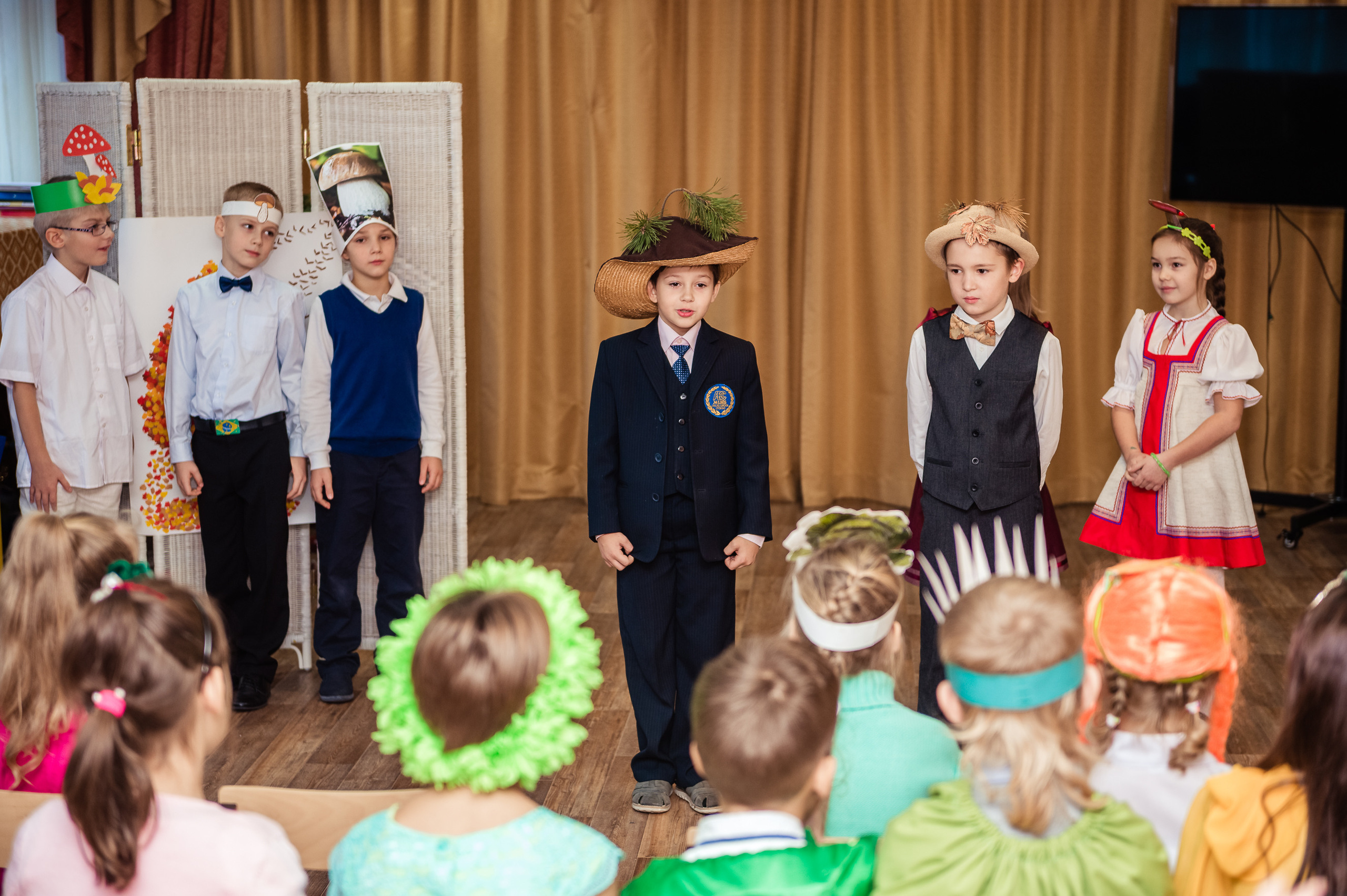 Праздник осени. Выпускной школьный альбом в Москве / Школьный фотограф Юлия Михайленко