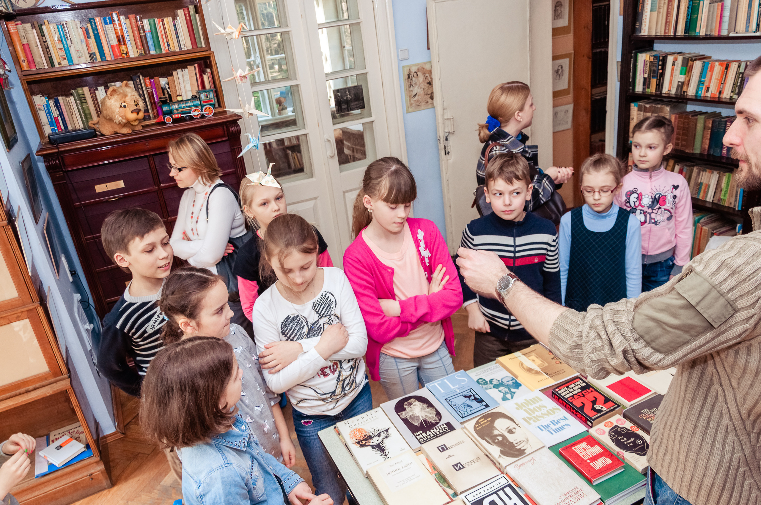 Переделкино. В гости к К.Чуковскому. Выпускной школьный альбом в Москве / Школьный фотограф Юлия Михайленко