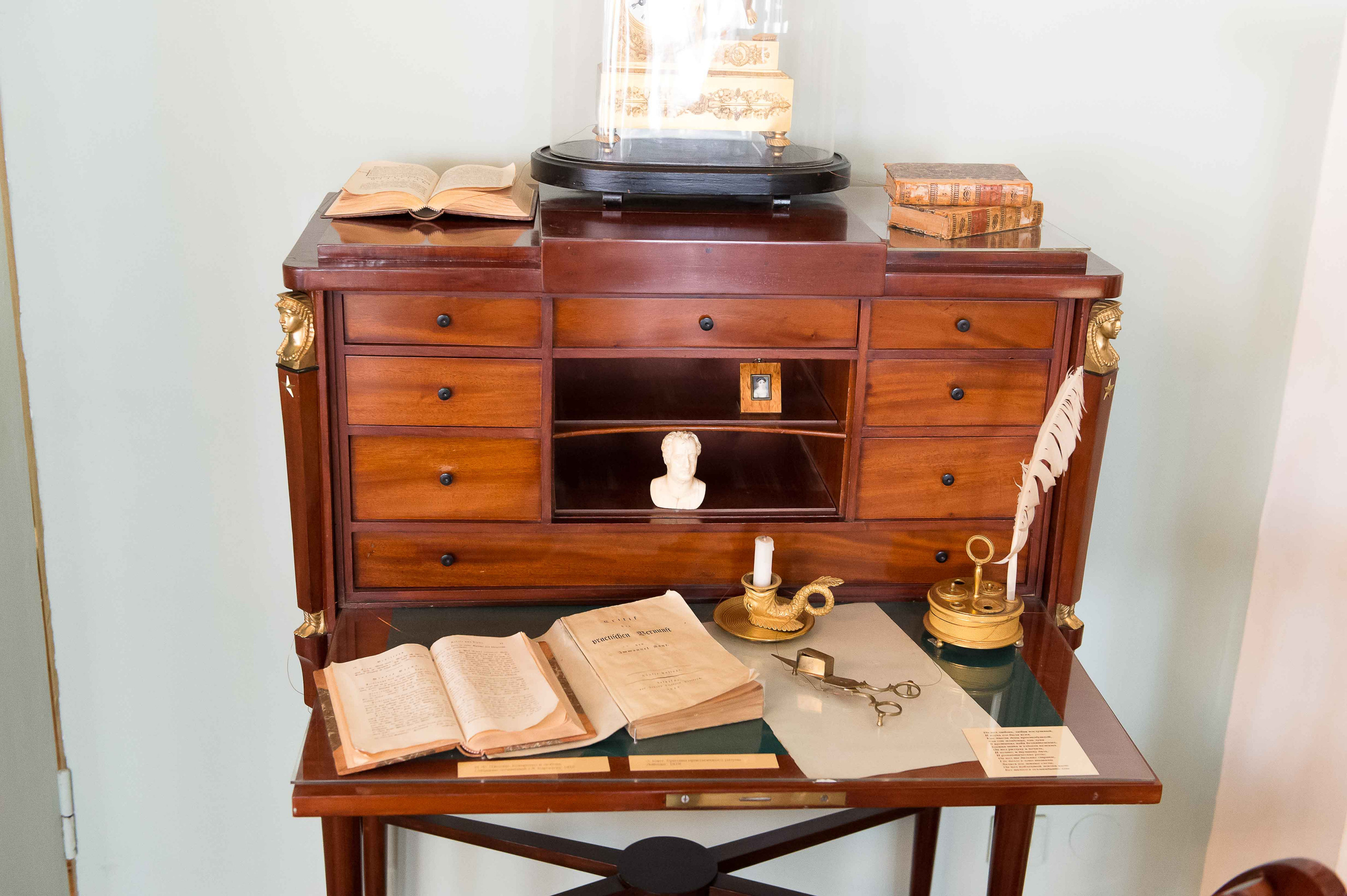 Экскурсия в Пушкинский музей. Выпускной школьный альбом в Москве / Школьный фотограф Юлия Михайленко