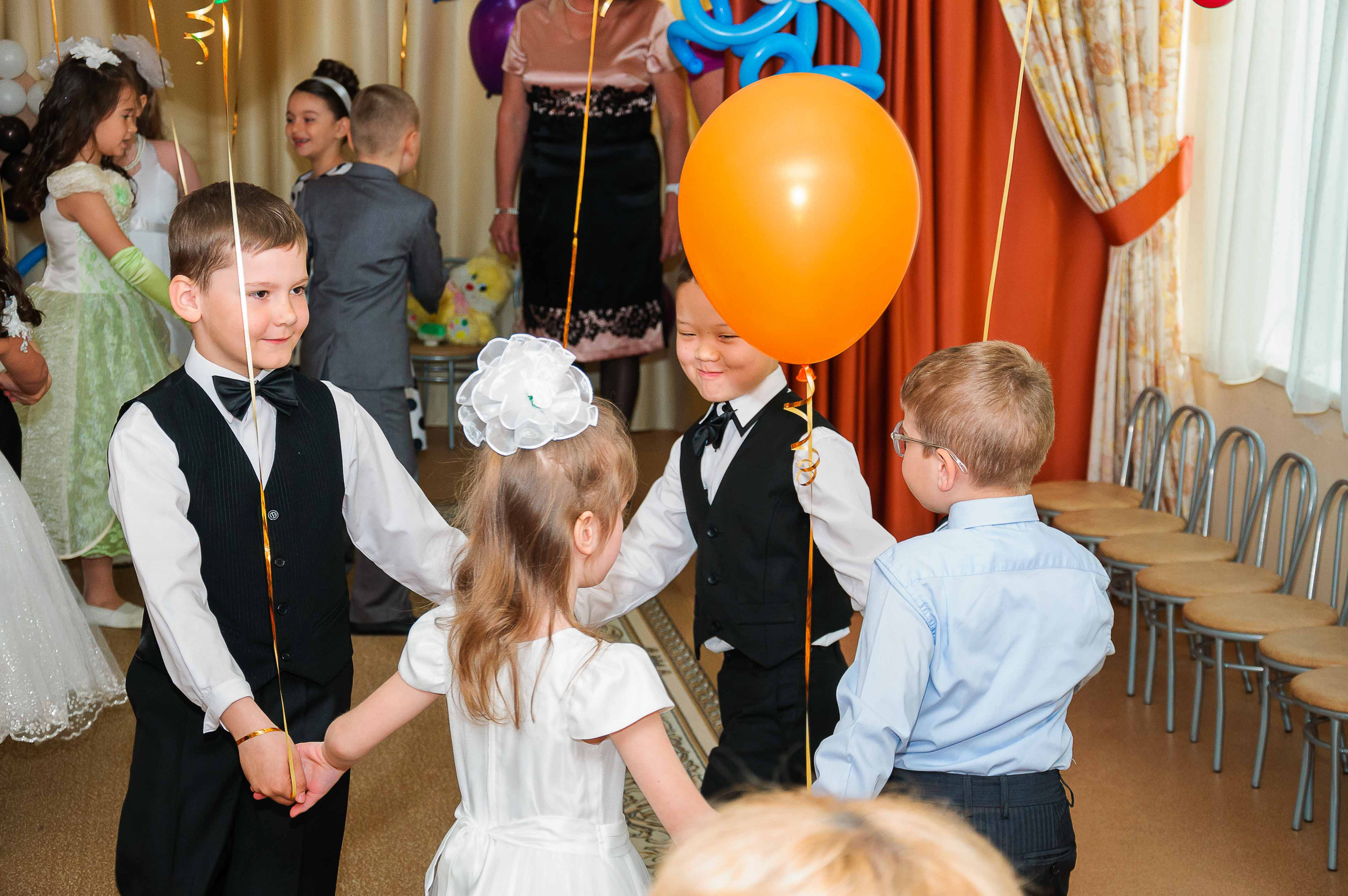 Выпускной в детском саду. Выпускной школьный альбом в Москве / Школьный фотограф Юлия Михайленко