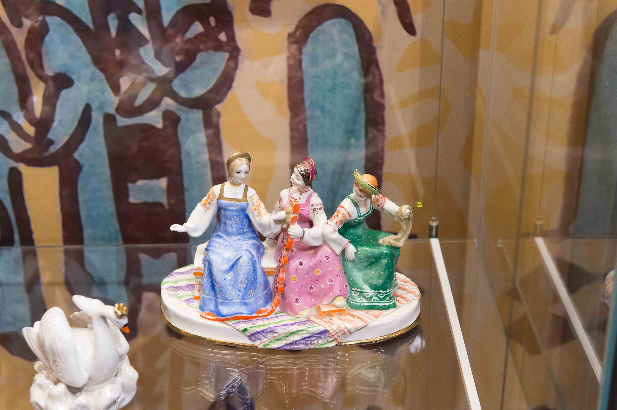 Экскурсия в Пушкинский музей. Выпускной школьный альбом в Москве / Школьный фотограф Юлия Михайленко