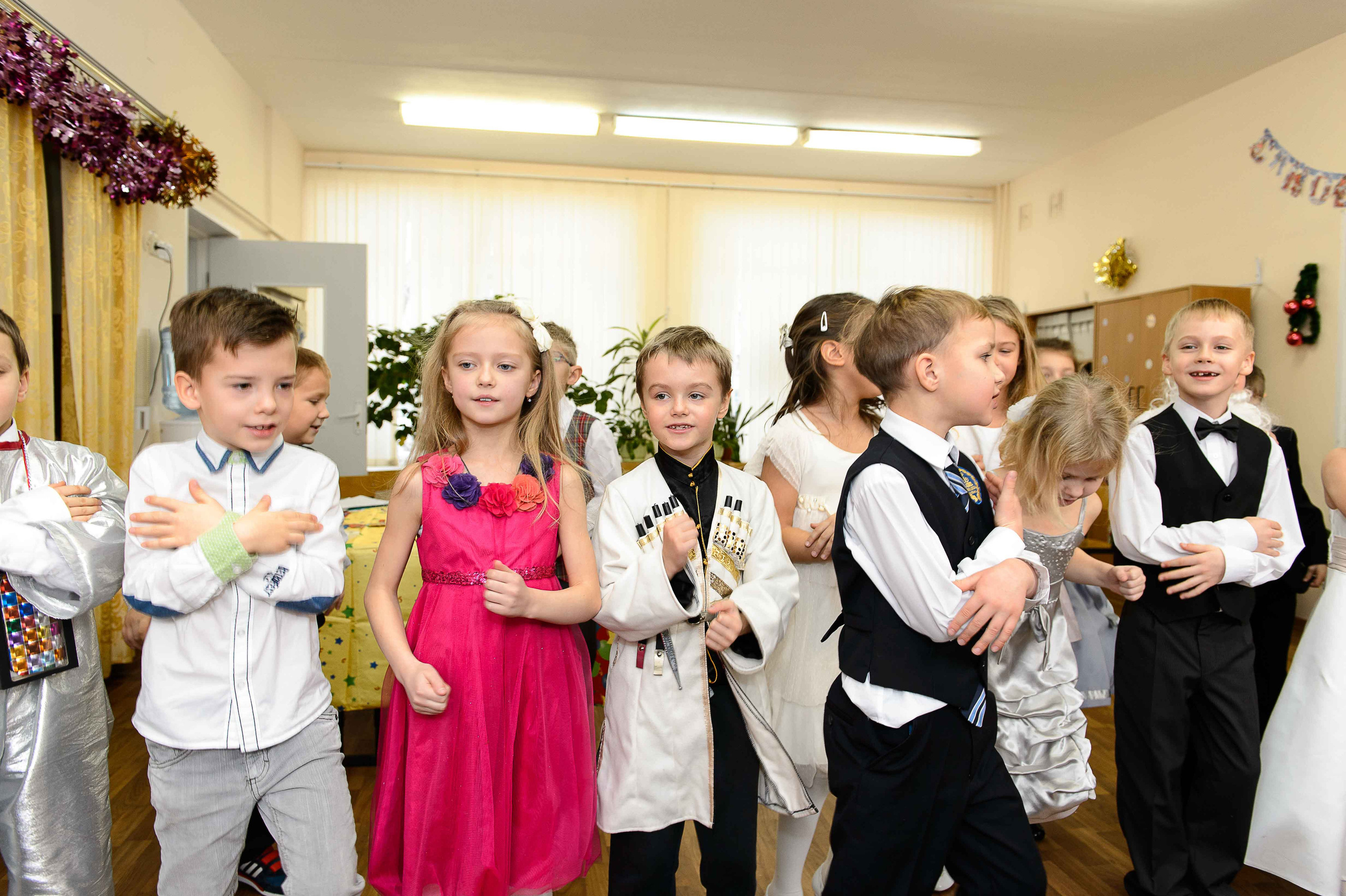 Викторина на Новый год в школе. Выпускной школьный альбом в Москве / Школьный фотограф Юлия Михайленко