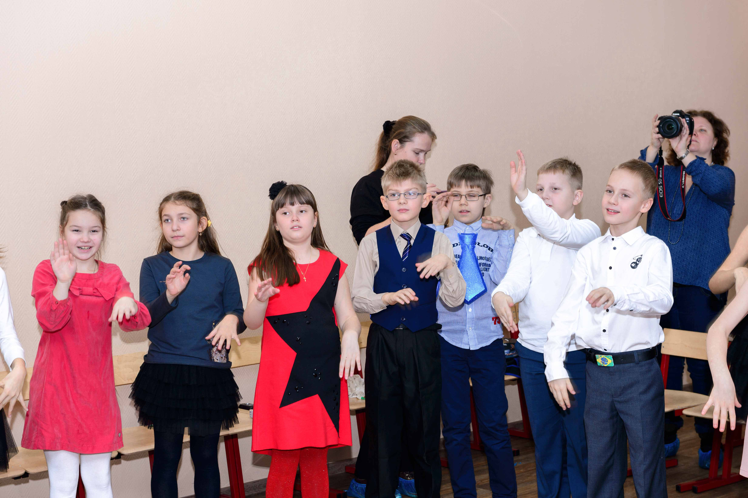 Праздник на новый год. Выпускной школьный альбом в Москве / Школьный фотограф Юлия Михайленко