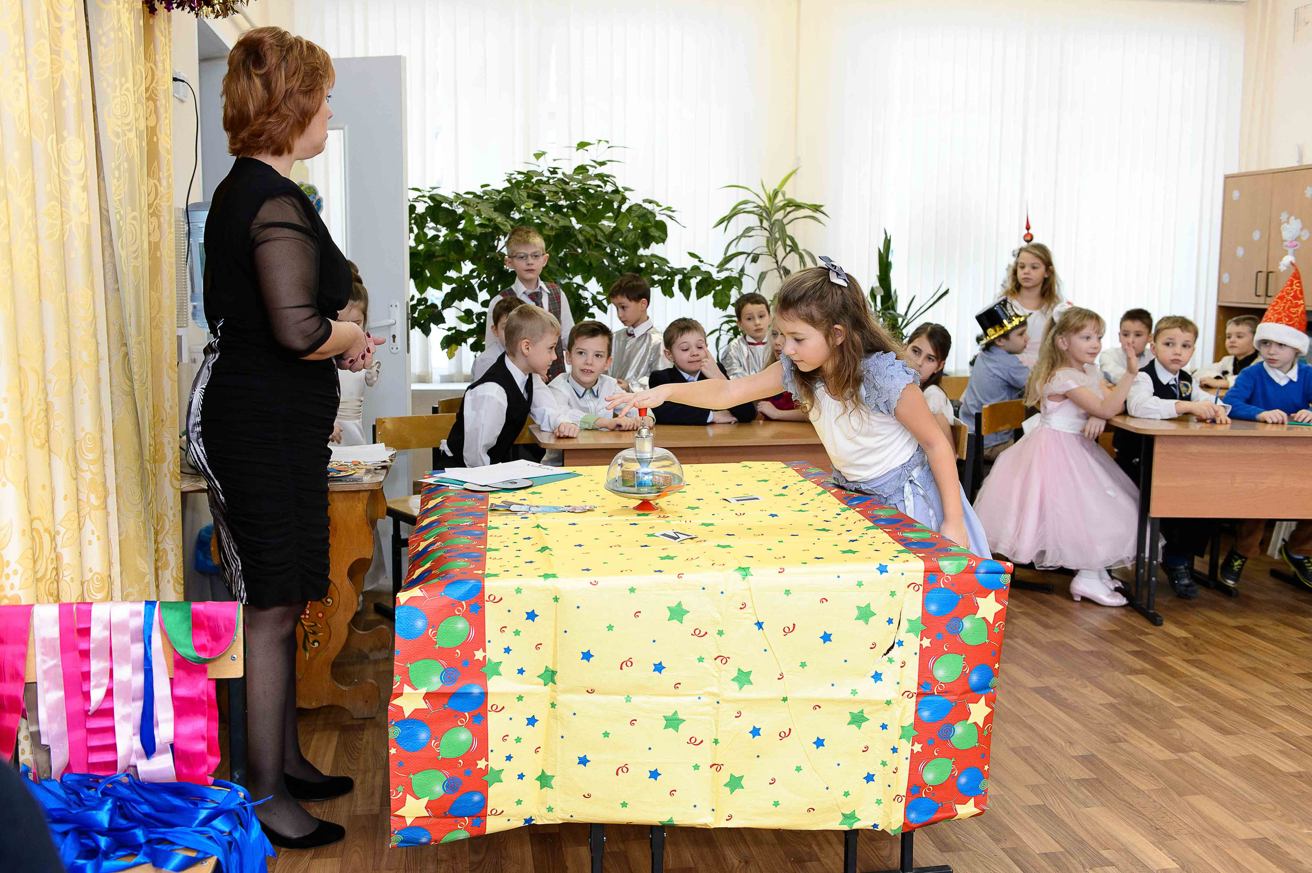 Викторина на Новый год в школе. Выпускной школьный альбом в Москве / Школьный фотограф Юлия Михайленко