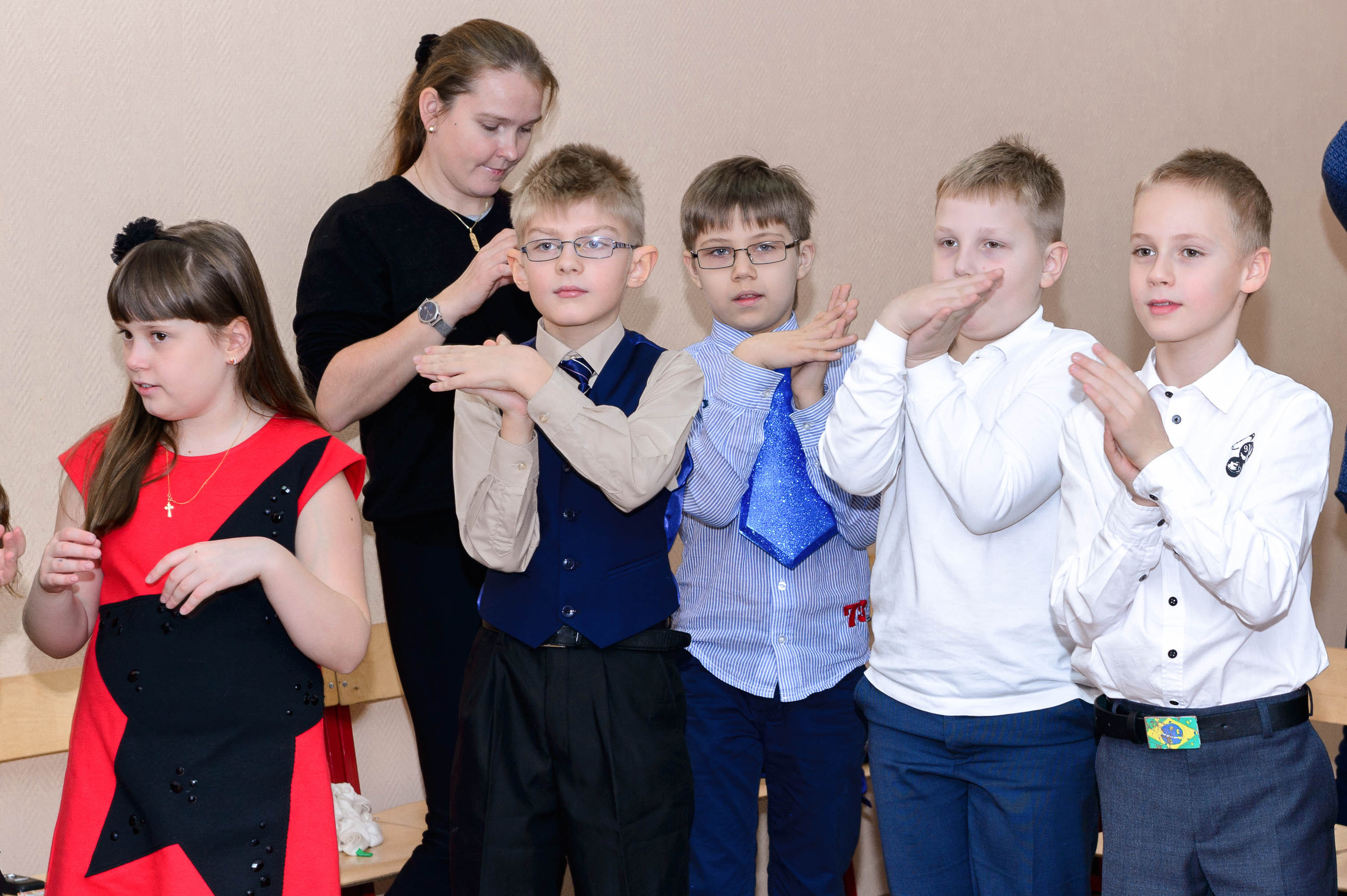 Праздник на новый год. Выпускной школьный альбом в Москве / Школьный фотограф Юлия Михайленко