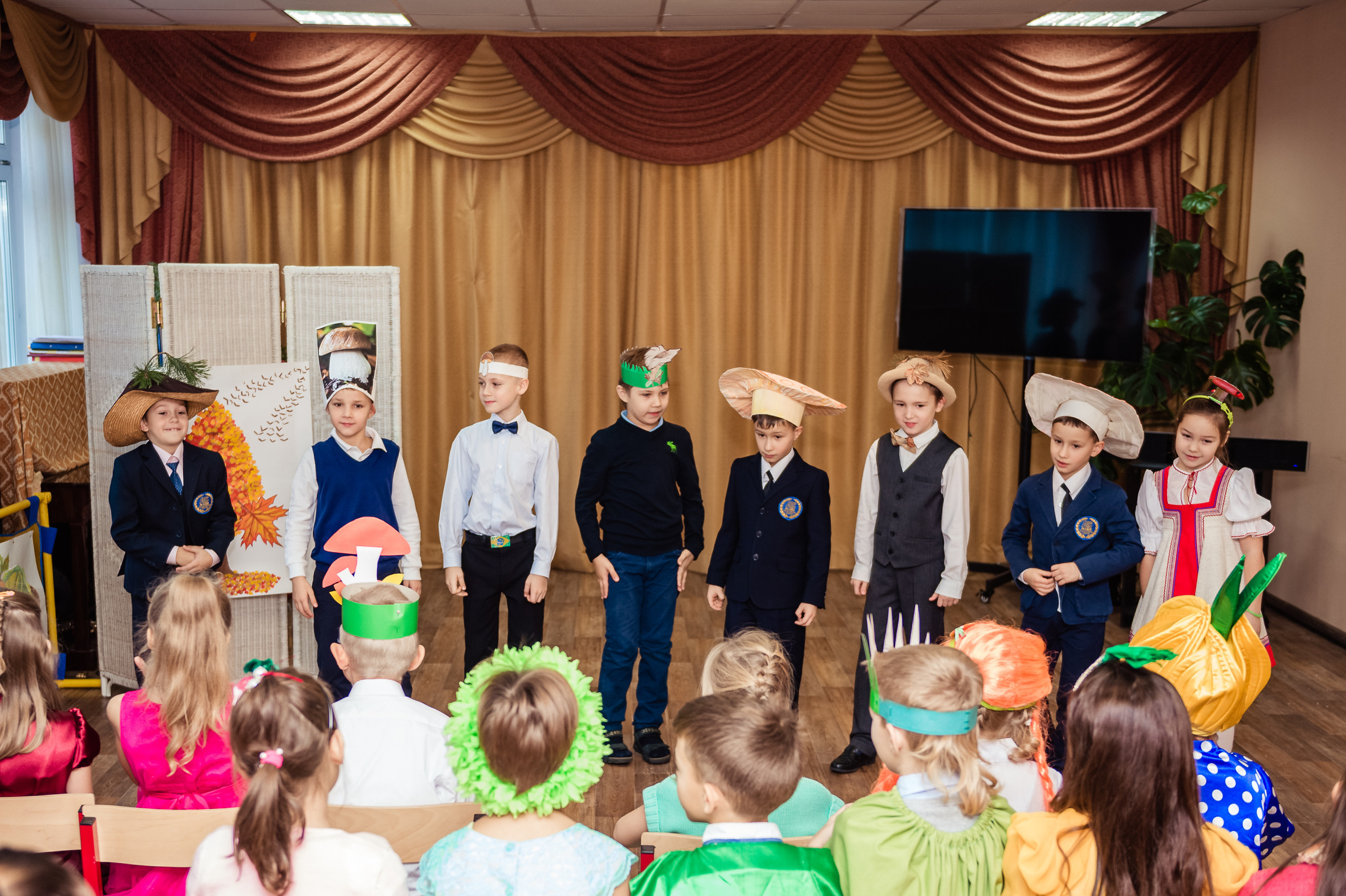 Праздник осени. Выпускной школьный альбом в Москве / Школьный фотограф Юлия Михайленко