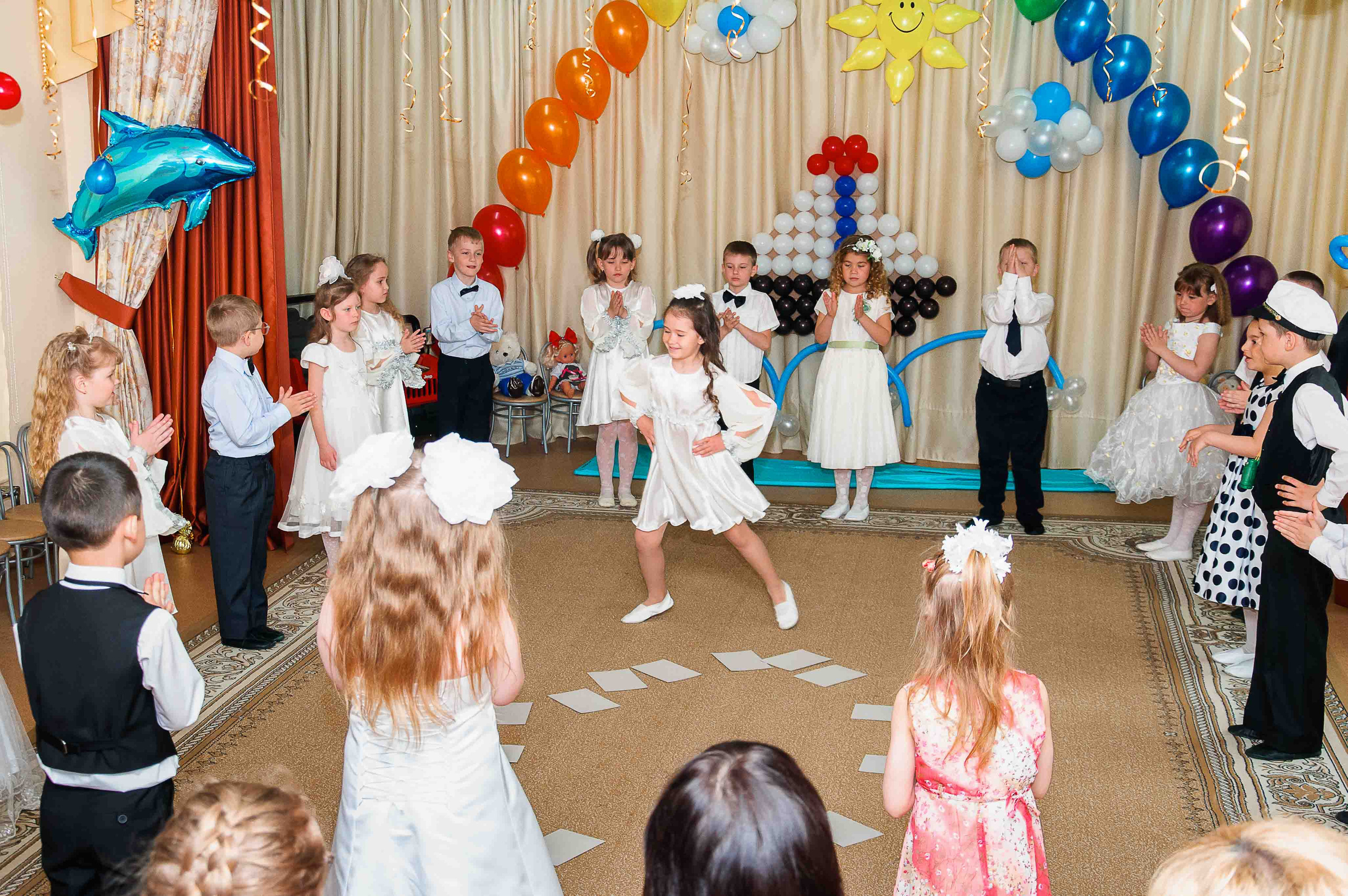 Выпускной в детском саду. Выпускной школьный альбом в Москве / Школьный фотограф Юлия Михайленко