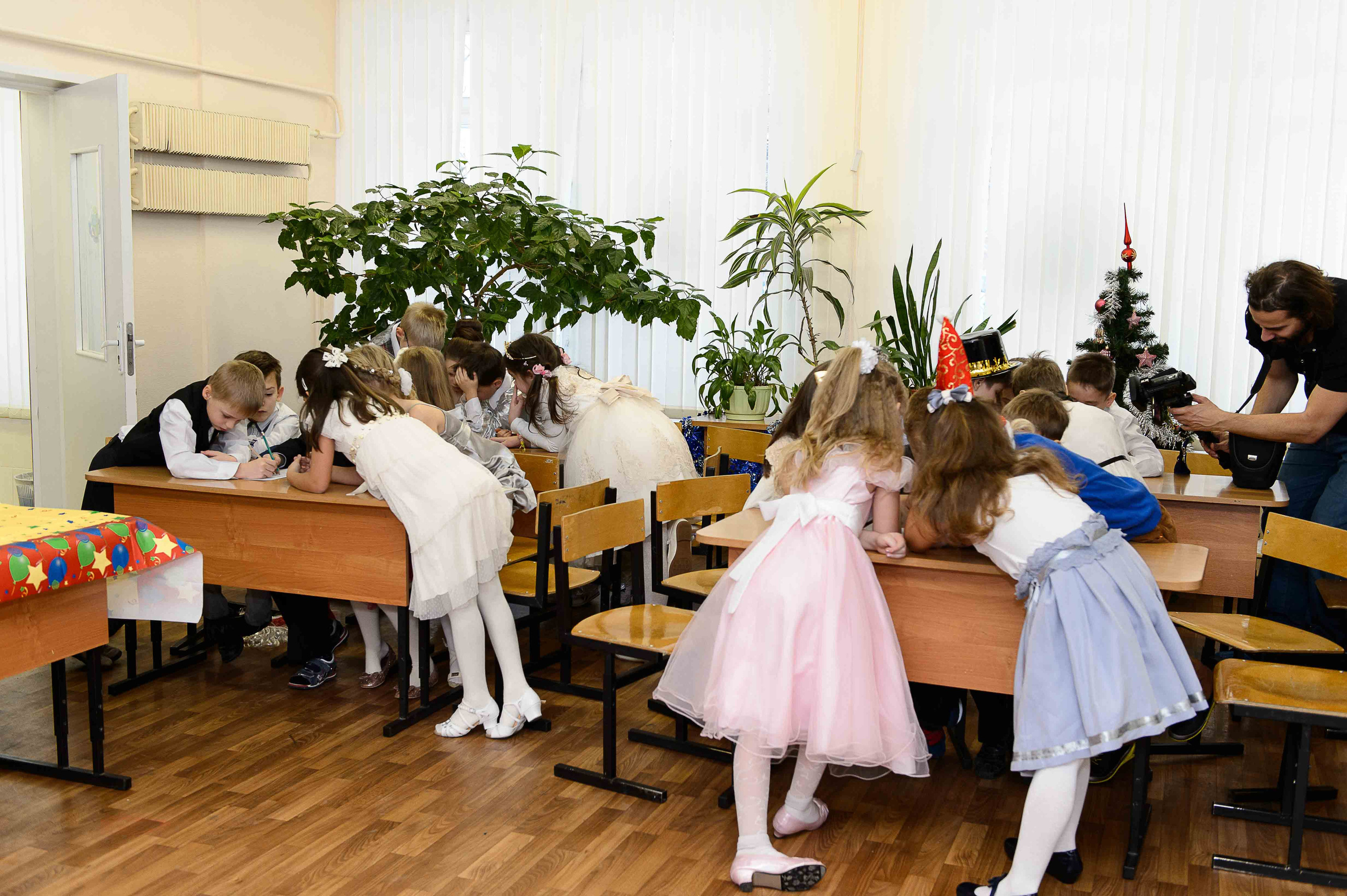 Викторина на Новый год в школе. Выпускной школьный альбом в Москве / Школьный фотограф Юлия Михайленко